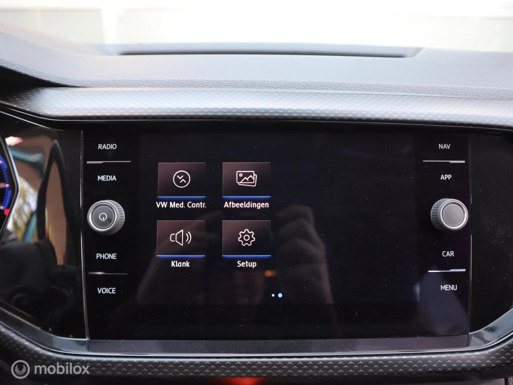 Foto van Volkswagen T-cross