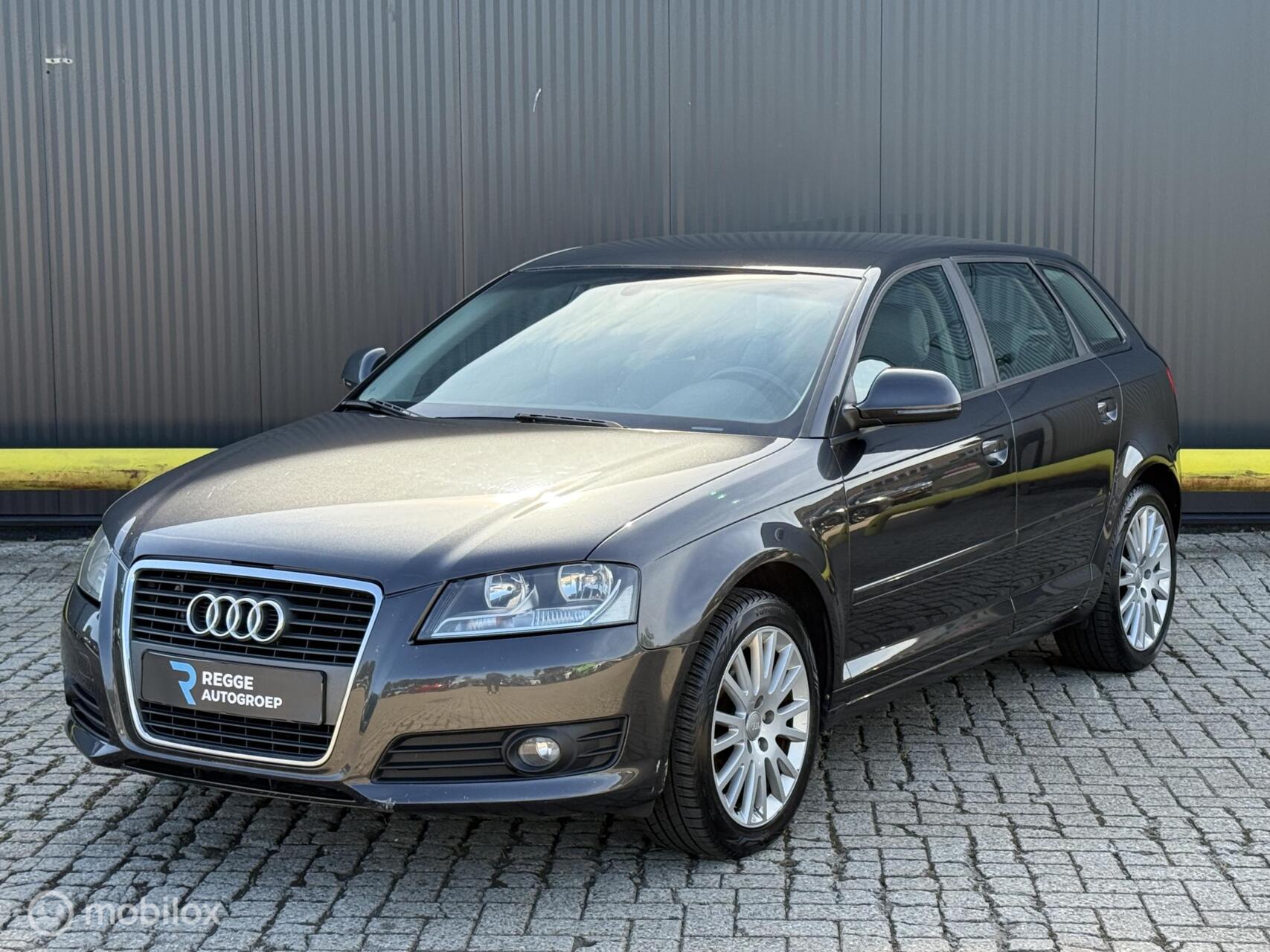 Audi Audi A3 1.6 TDI Ambition Pro Line CRUISE | AIRCO 2010 - voorkant