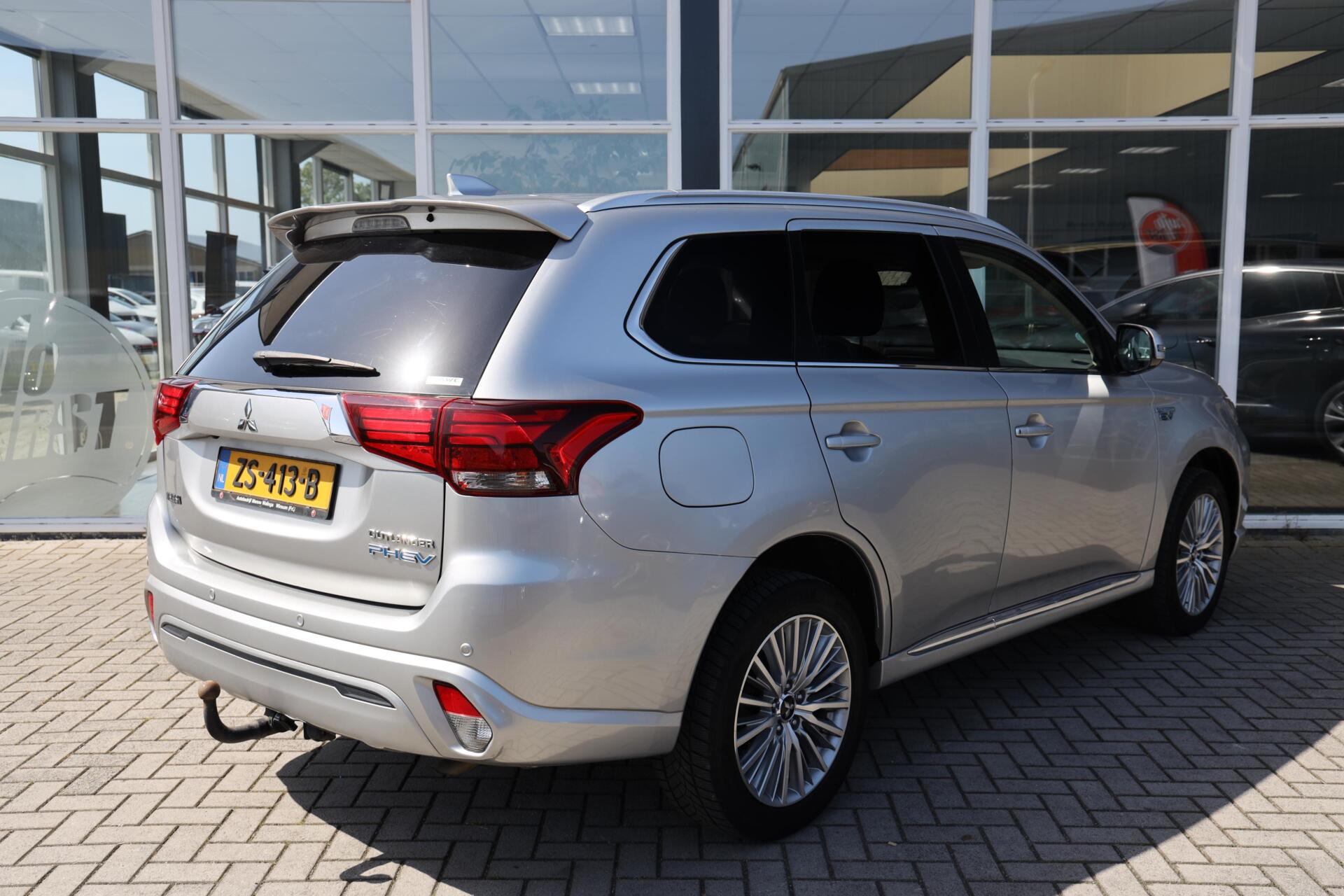 Foto van Mitsubishi Mitsubishi Outlander