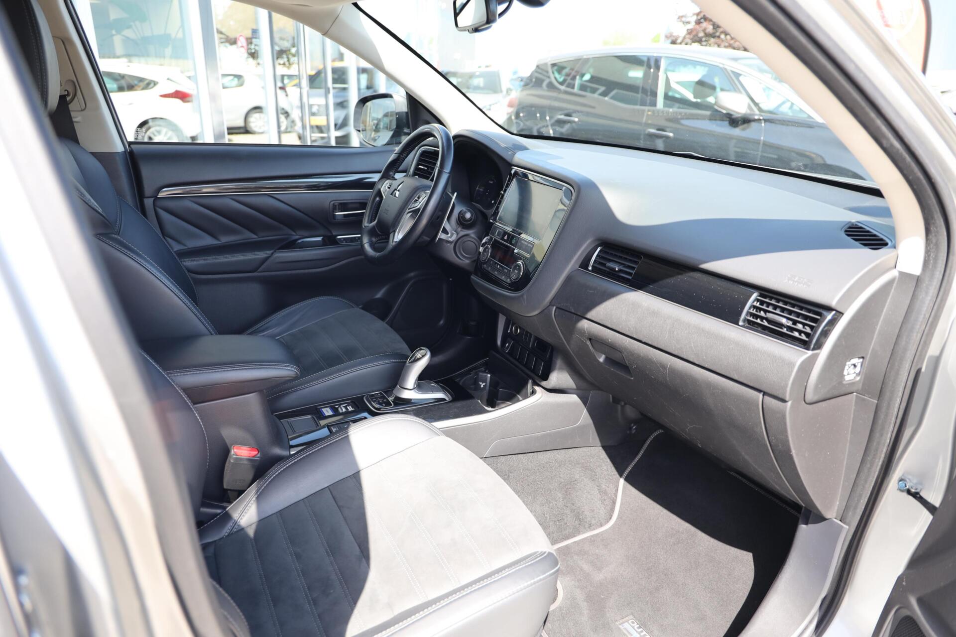 Foto van Mitsubishi Mitsubishi Outlander