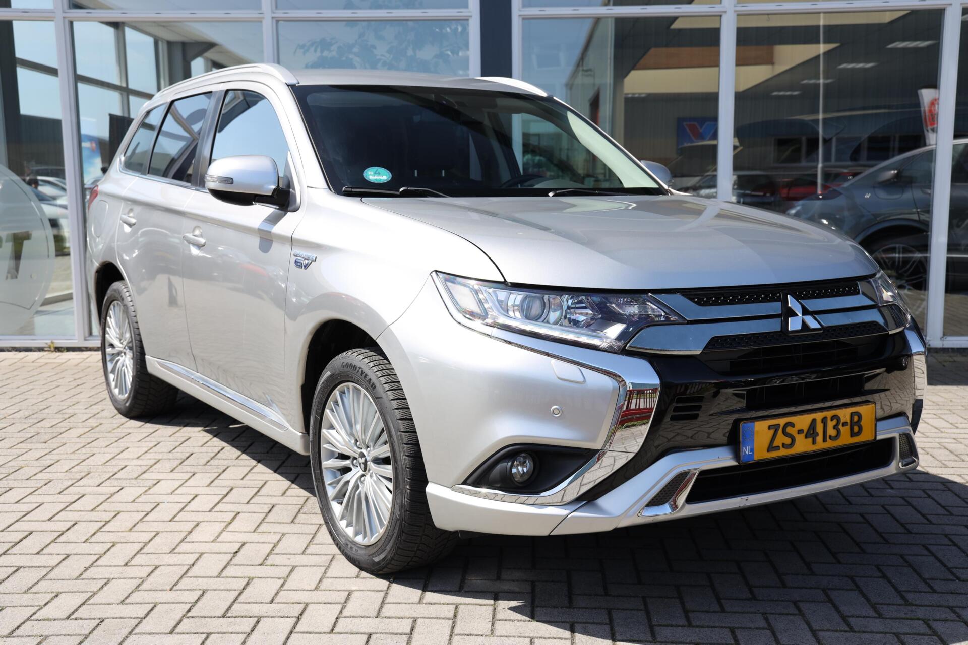 Foto van Mitsubishi Mitsubishi Outlander