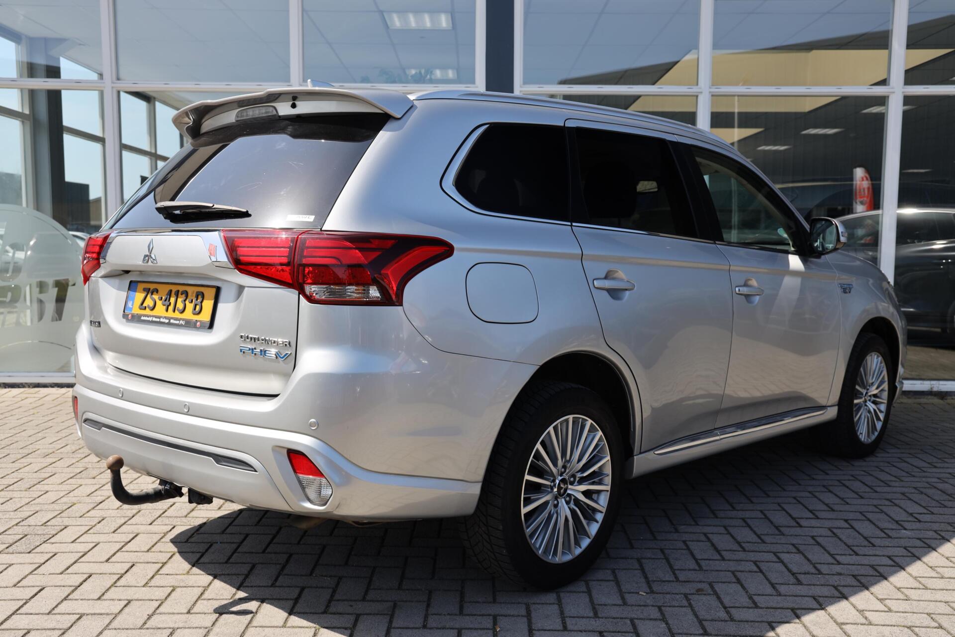 Foto van Mitsubishi Mitsubishi Outlander