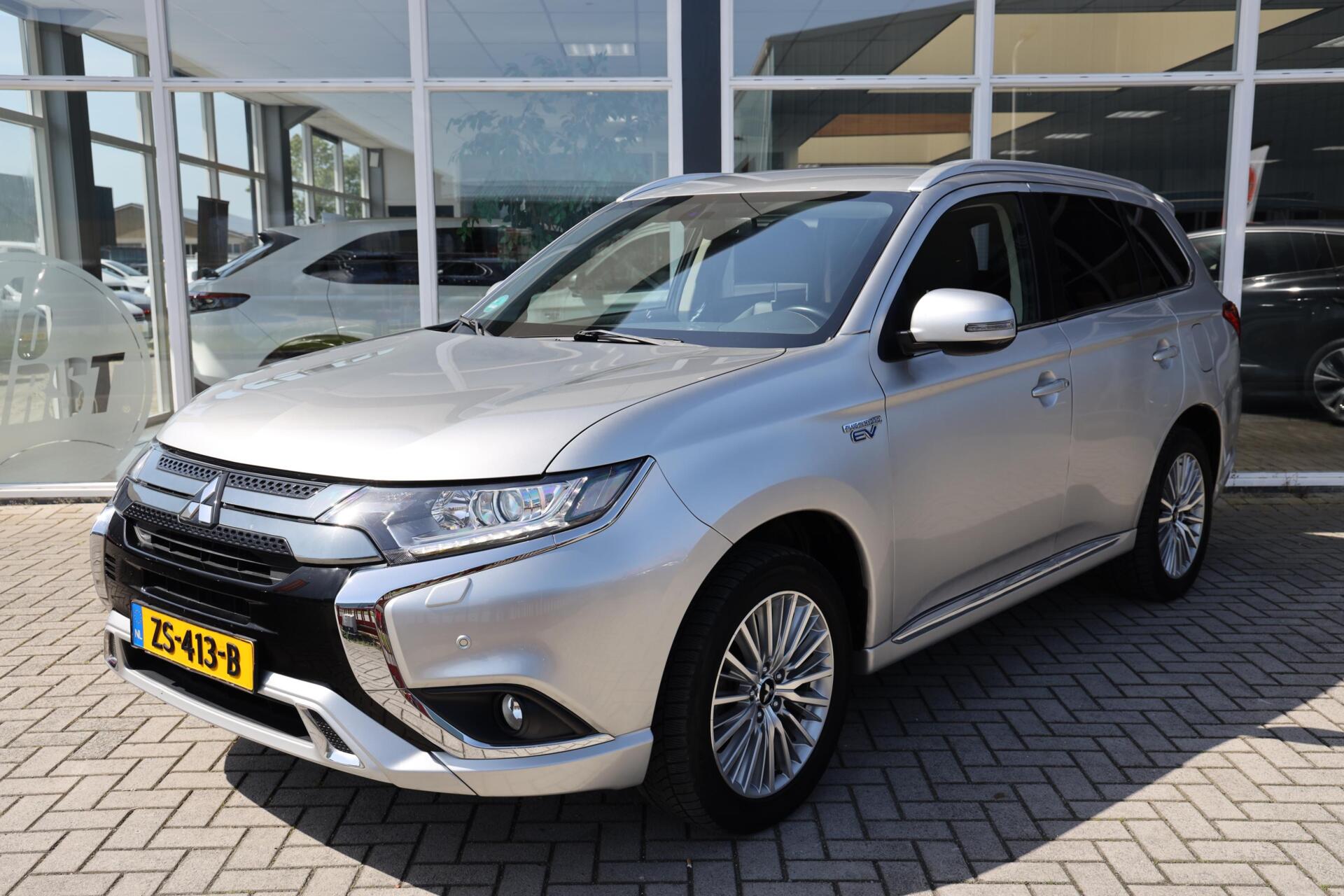Foto van Mitsubishi Mitsubishi Outlander