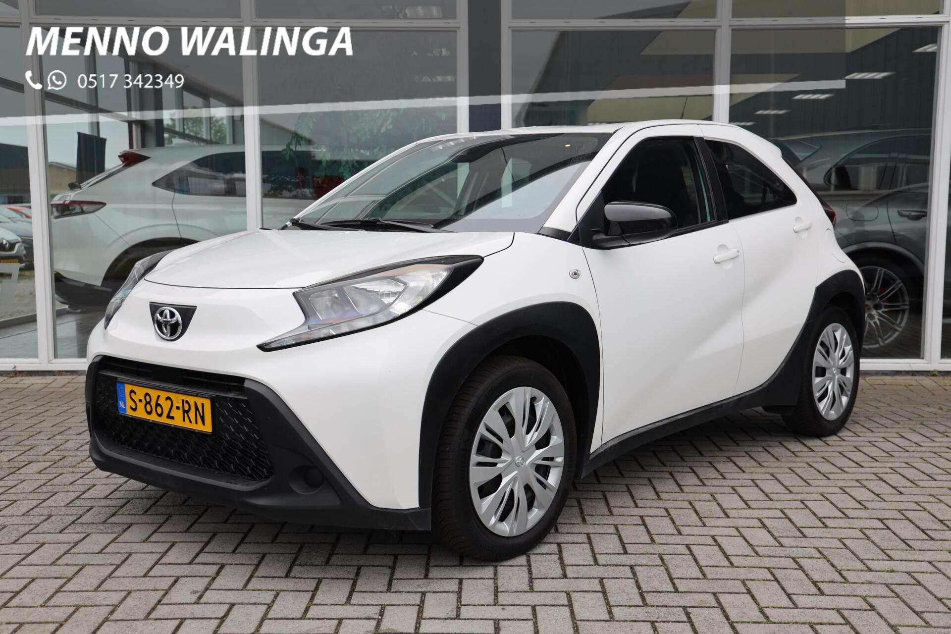Toyota Toyota Aygo X 1.0 VVT-i MT Play|Camera|ACC|Airco| 2023 - voorkant