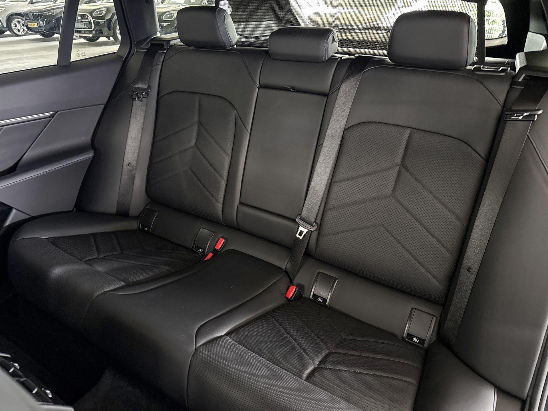 Foto van BMW I5 Edrive40