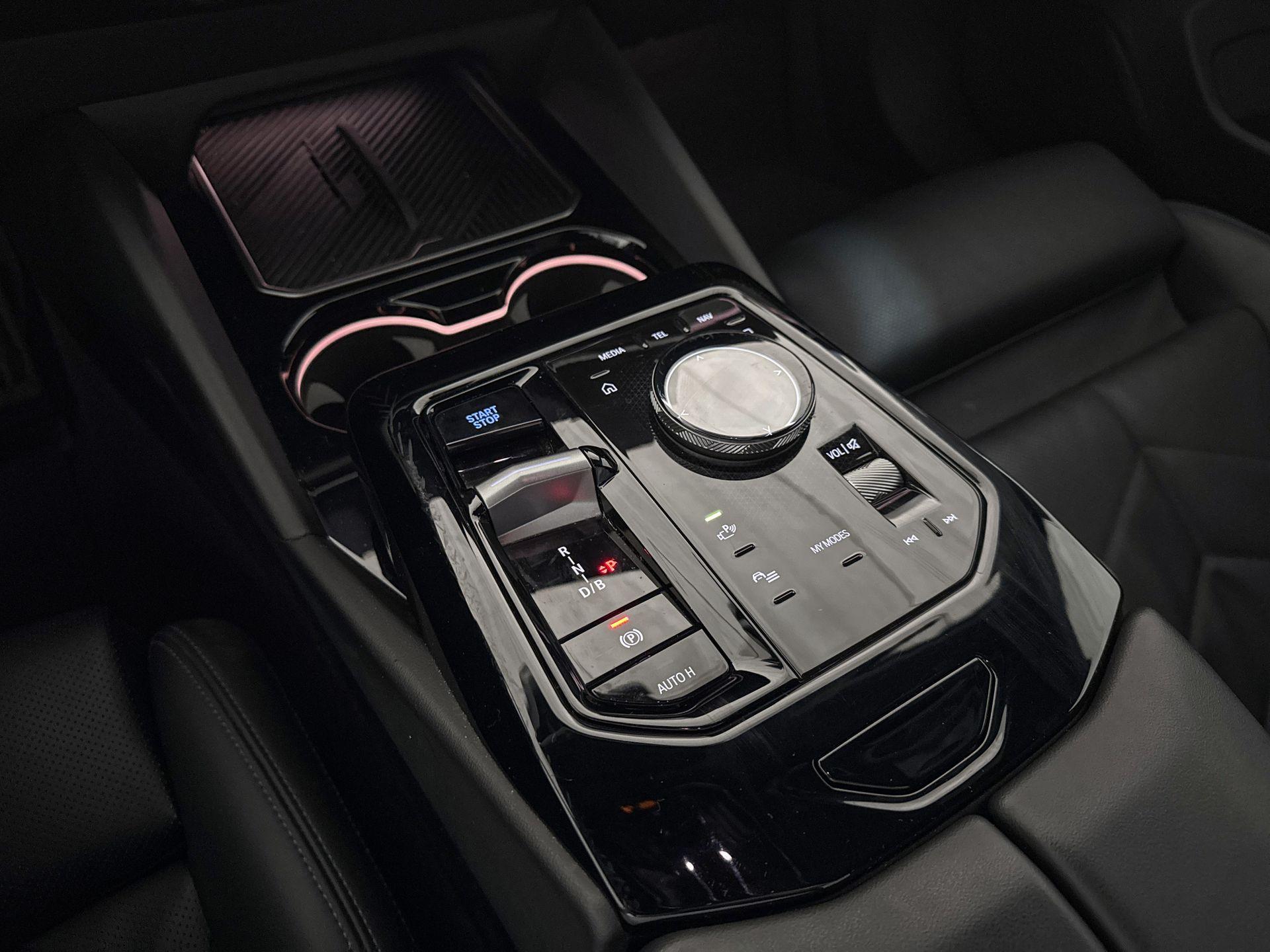 Foto van BMW I5 Edrive40