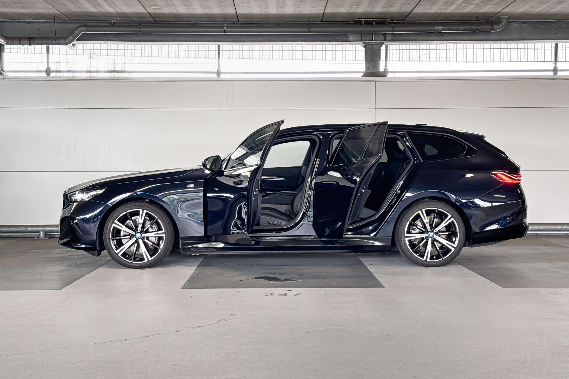 Foto van BMW I5 Edrive40