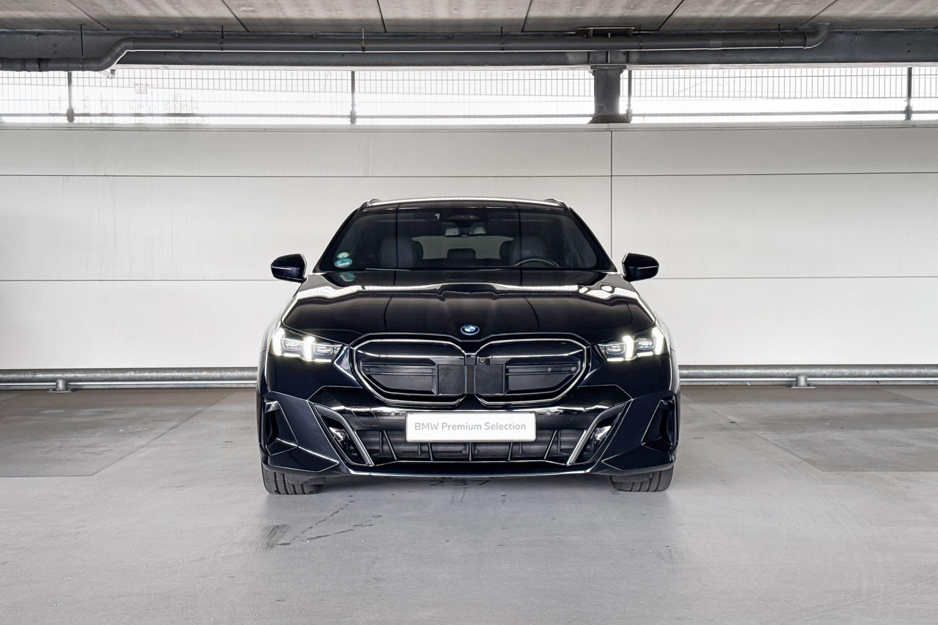 Foto van BMW I5 Edrive40