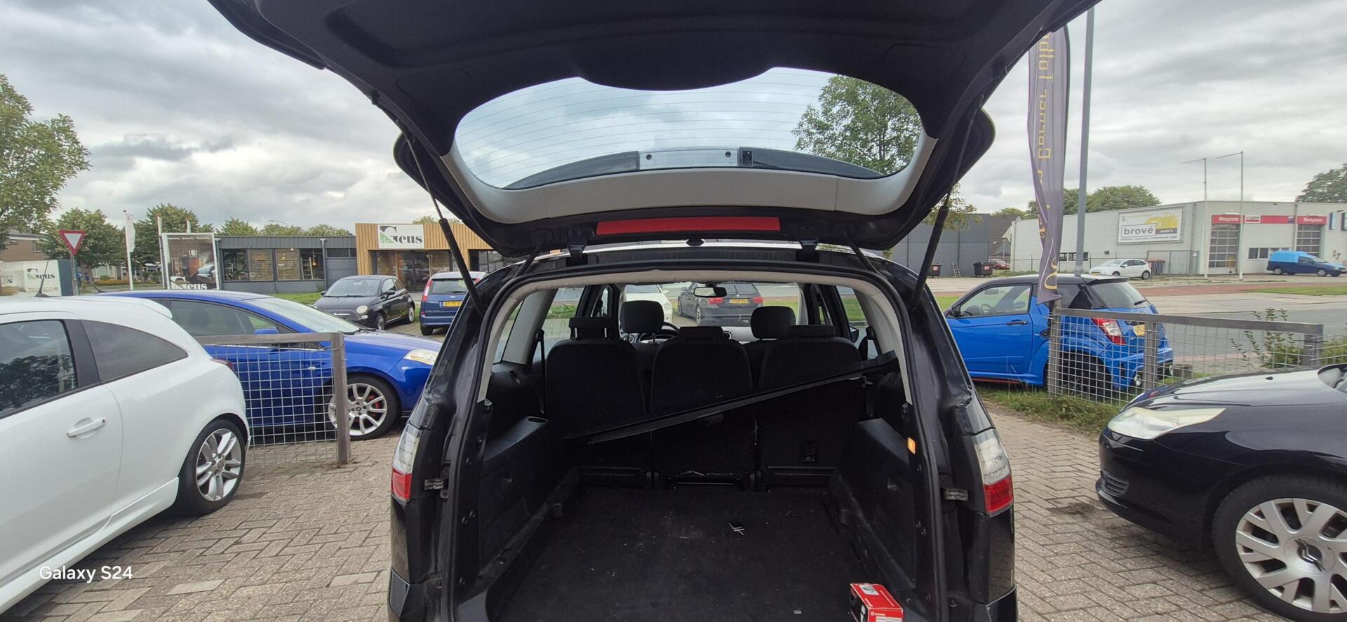 Foto van Ford S-max