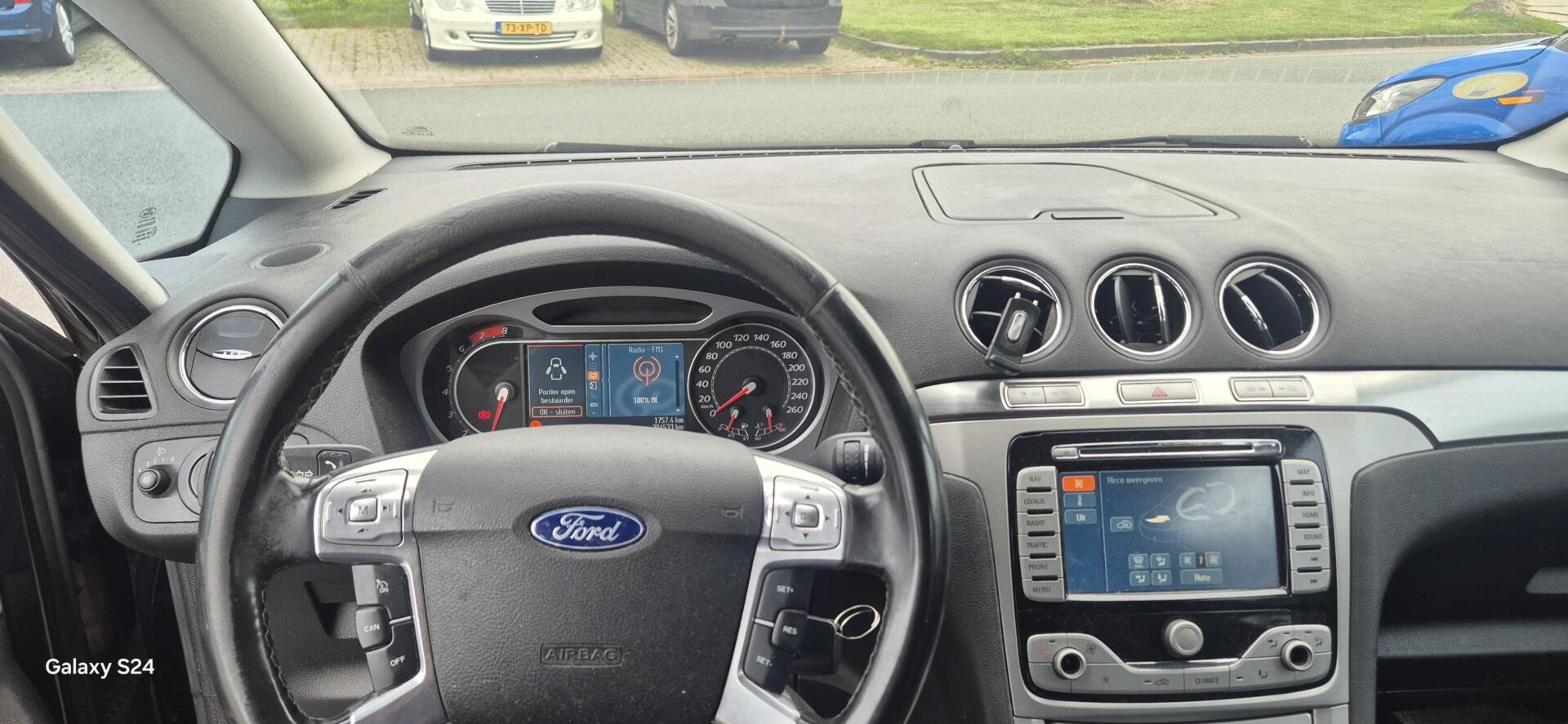 Foto van Ford S-max