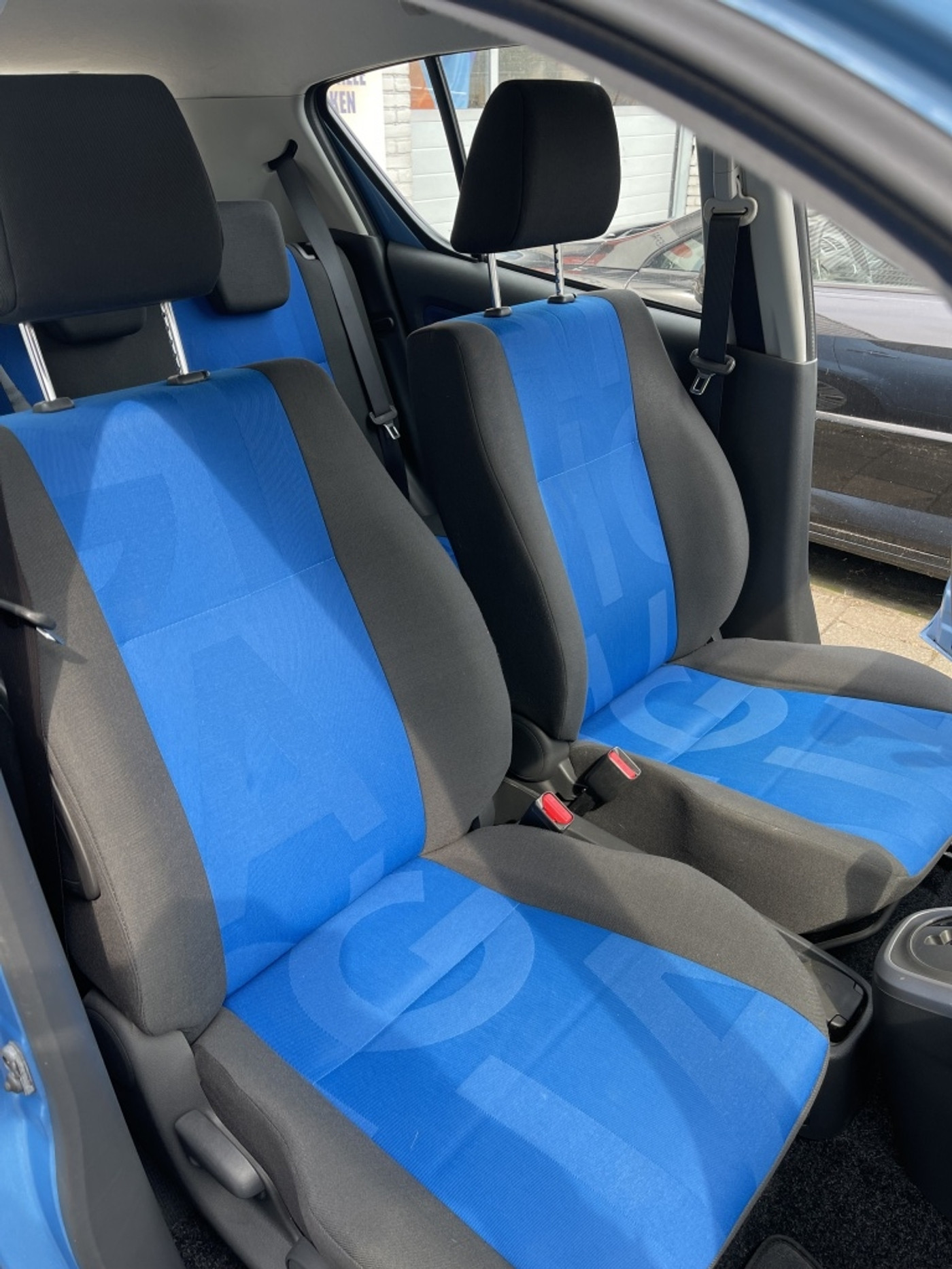 Foto van Opel Agila
