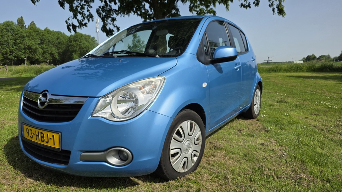 Opel Agila 1.2 Enjoy 2008 - voorkant