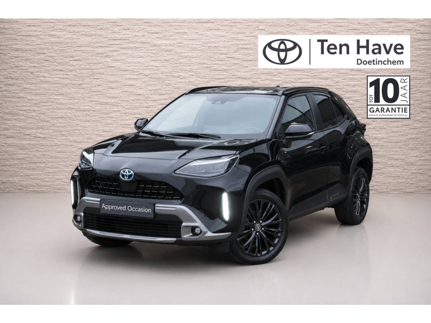 Toyota Yaris 1.5 Hybrid Adventure 2024 - voorkant