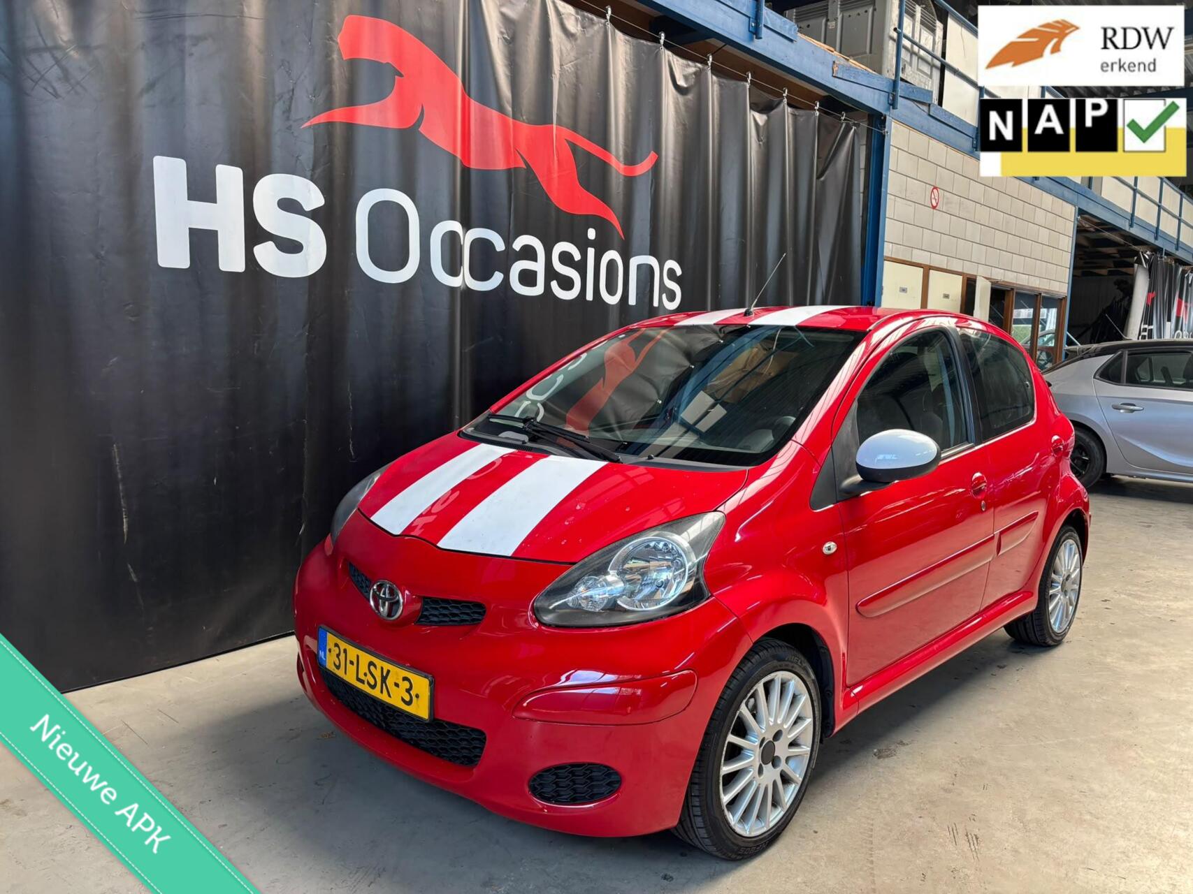 Toyota Toyota Aygo 1.0 12V airco Zuinig & comfortabel! 2010 - voorkant