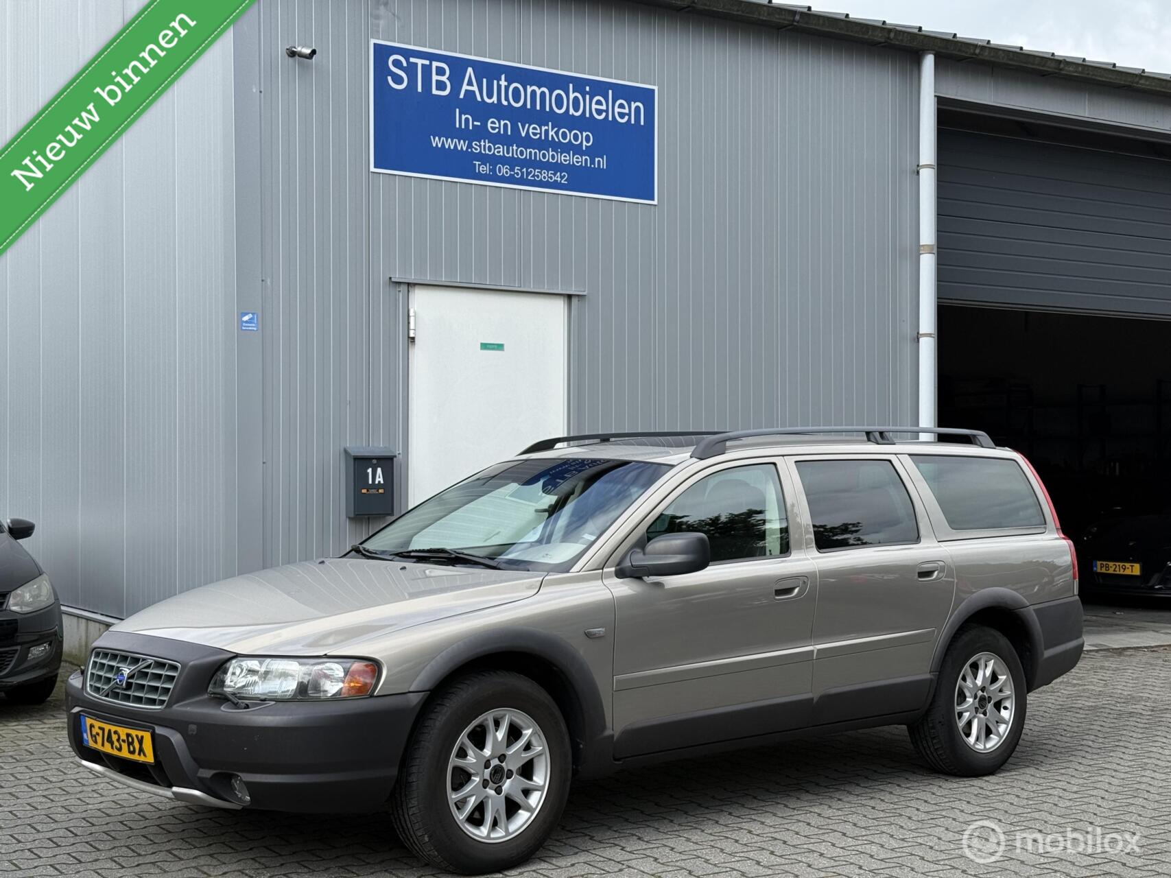 Volvo Xc70 Cross Country 2.5 T, Automaat, Leder, Netjes 2004 - voorkant