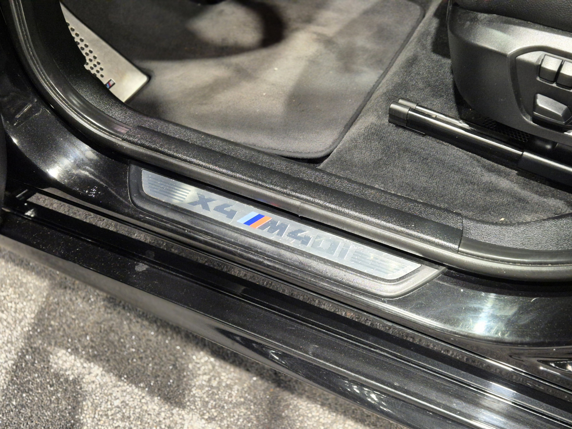 Foto van BMW X4 M40i