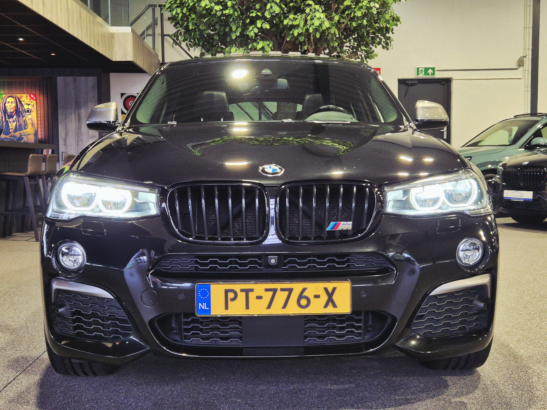 Foto van BMW X4 M40i