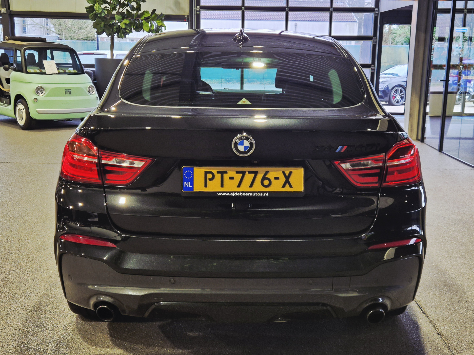 Foto van BMW X4 M40i