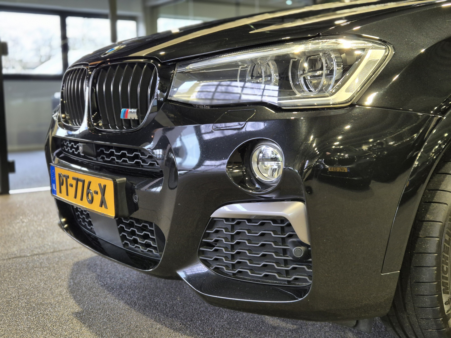 Foto van BMW X4 M40i