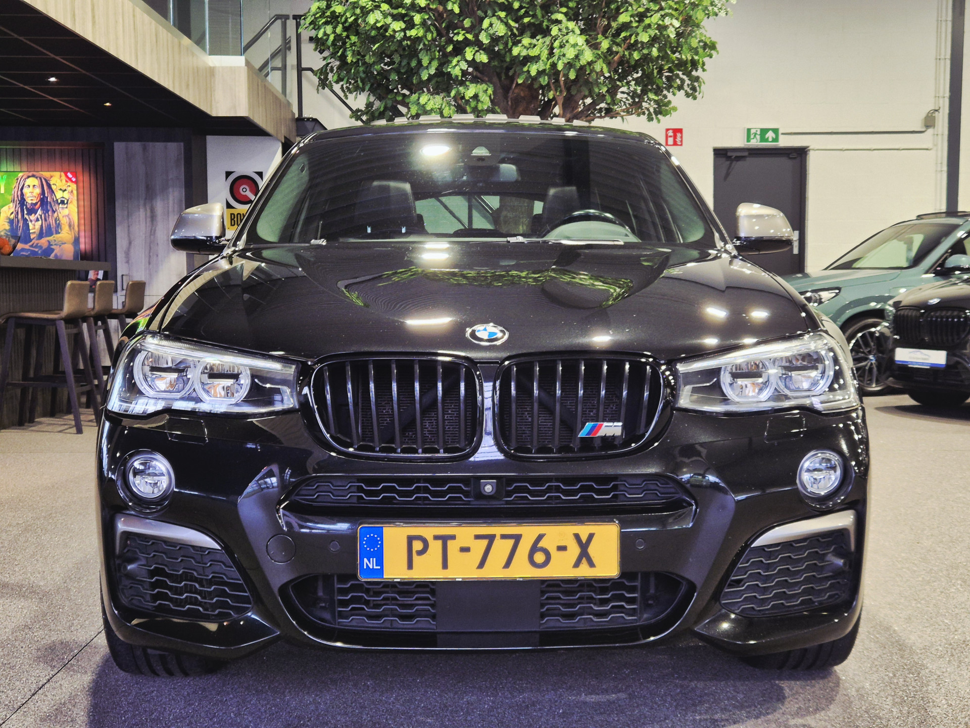 Foto van BMW X4 M40i