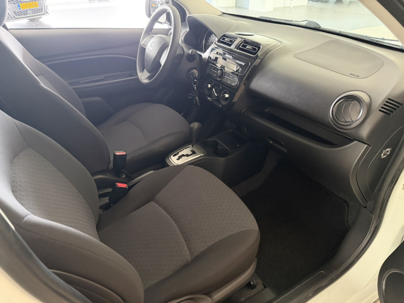 Foto van Mitsubishi Mitsubishi Space Star
