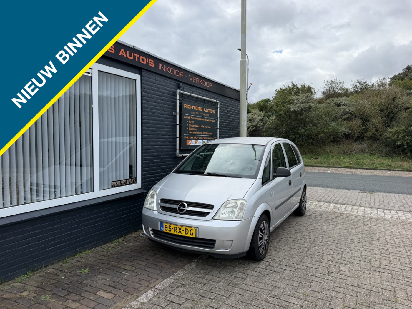 Opel Meriva-a 1.4-16V Essentia 2005 - voorkant