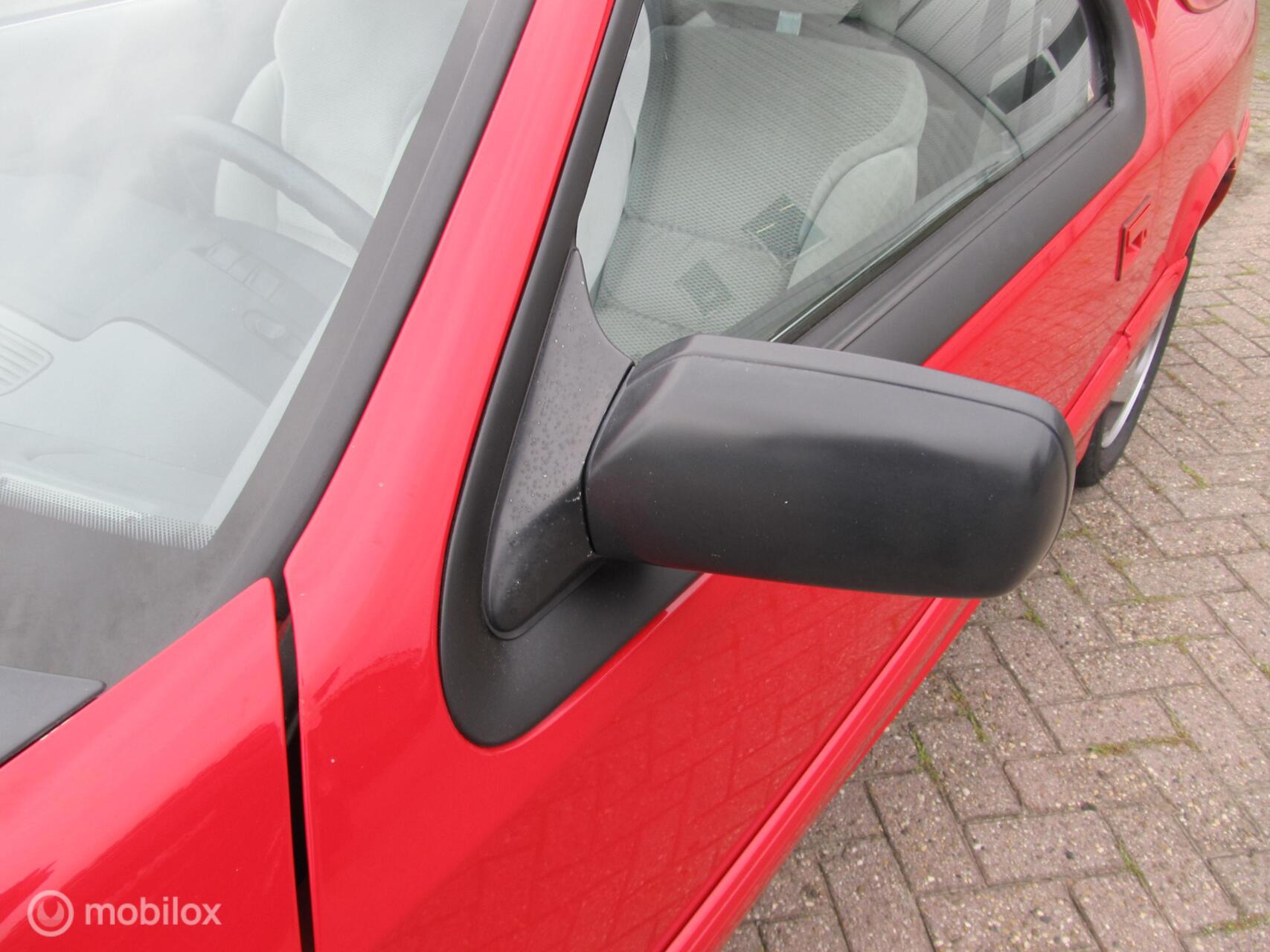 Foto van Chrysler Daytona 2.5i Turbo U9