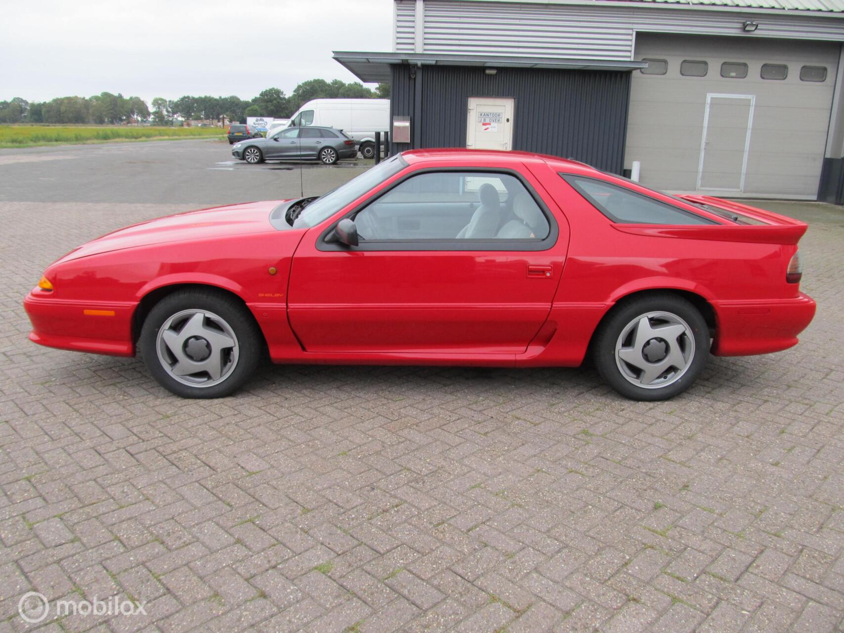 Foto van Chrysler Daytona 2.5i Turbo U9