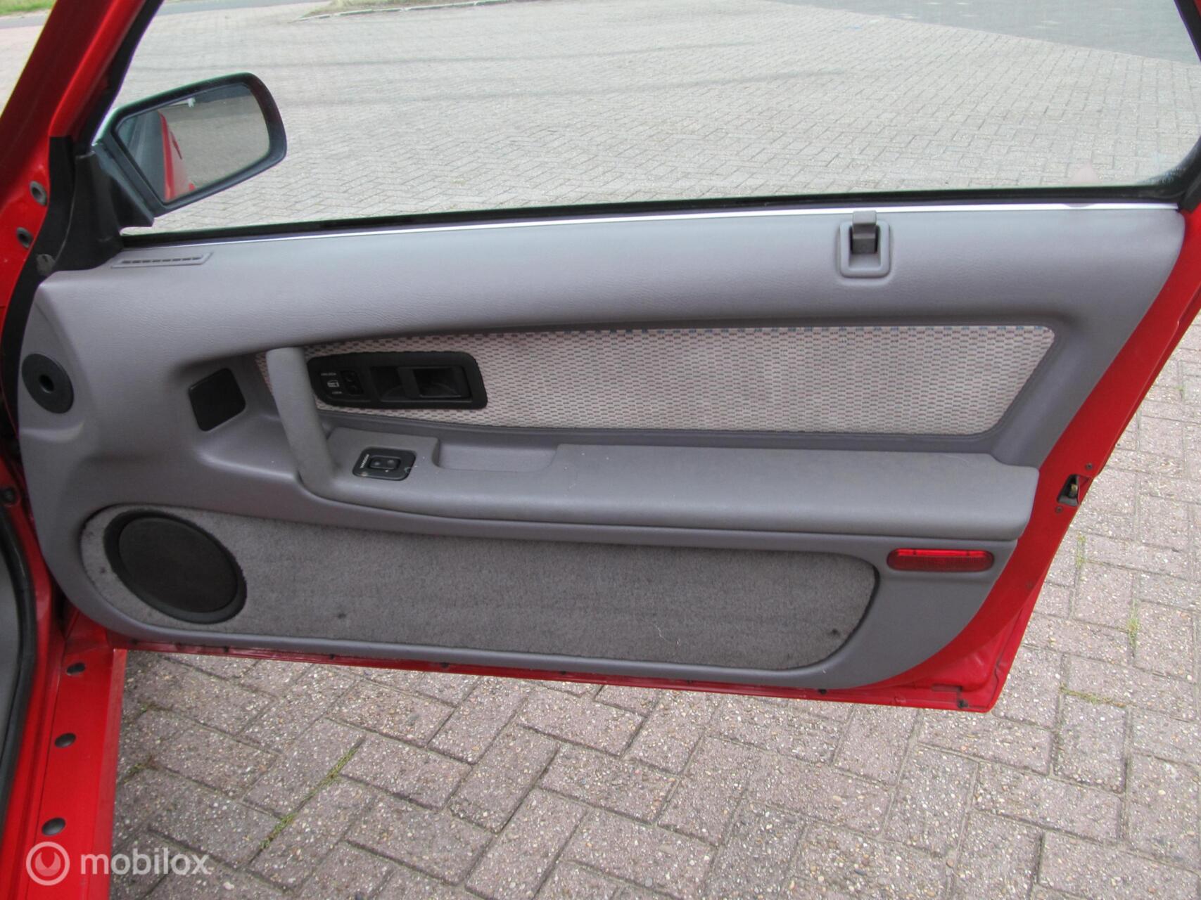 Foto van Chrysler Daytona 2.5i Turbo U9