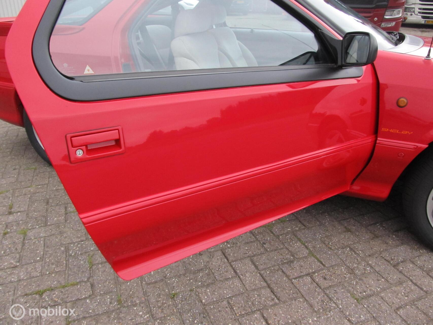 Foto van Chrysler Daytona 2.5i Turbo U9
