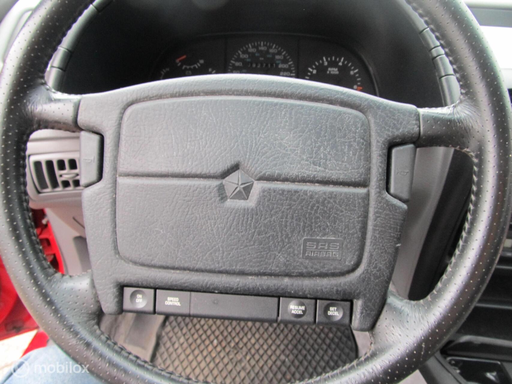 Foto van Chrysler Daytona 2.5i Turbo U9