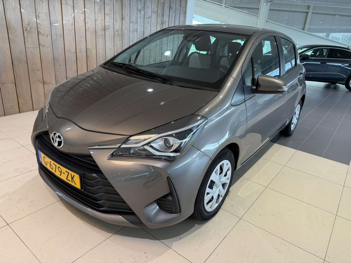 Toyota Toyota Yaris 1.5 VVT-i Active 2019 - voorkant