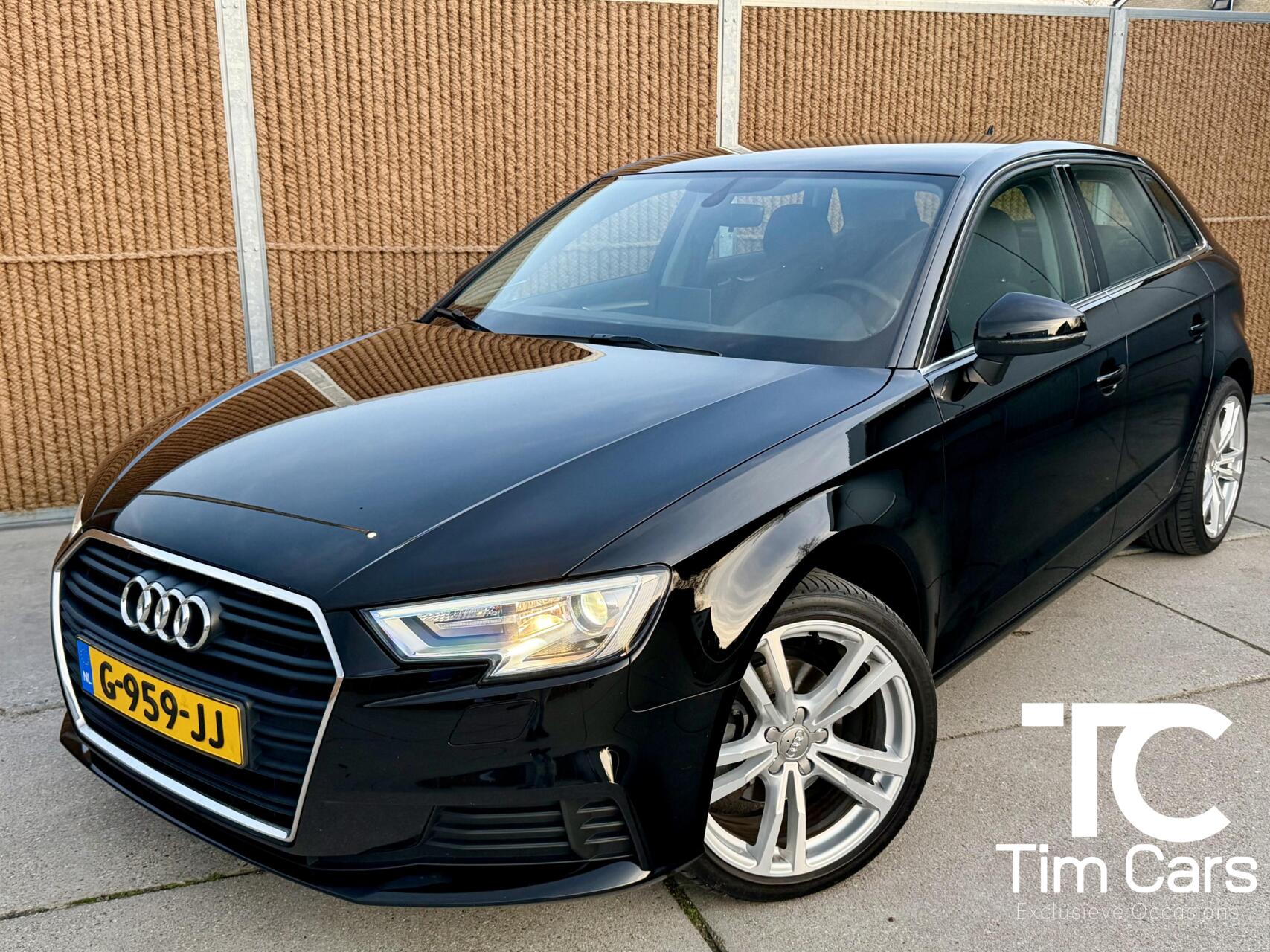 Audi A3 Sportback 30 TFSI Pro Line Navigatiesysteem | Xenon | Airconditioning | Cruise control | Bluetooth telefoonverbinding | Parkeersensoren achter 2019 - voorkant