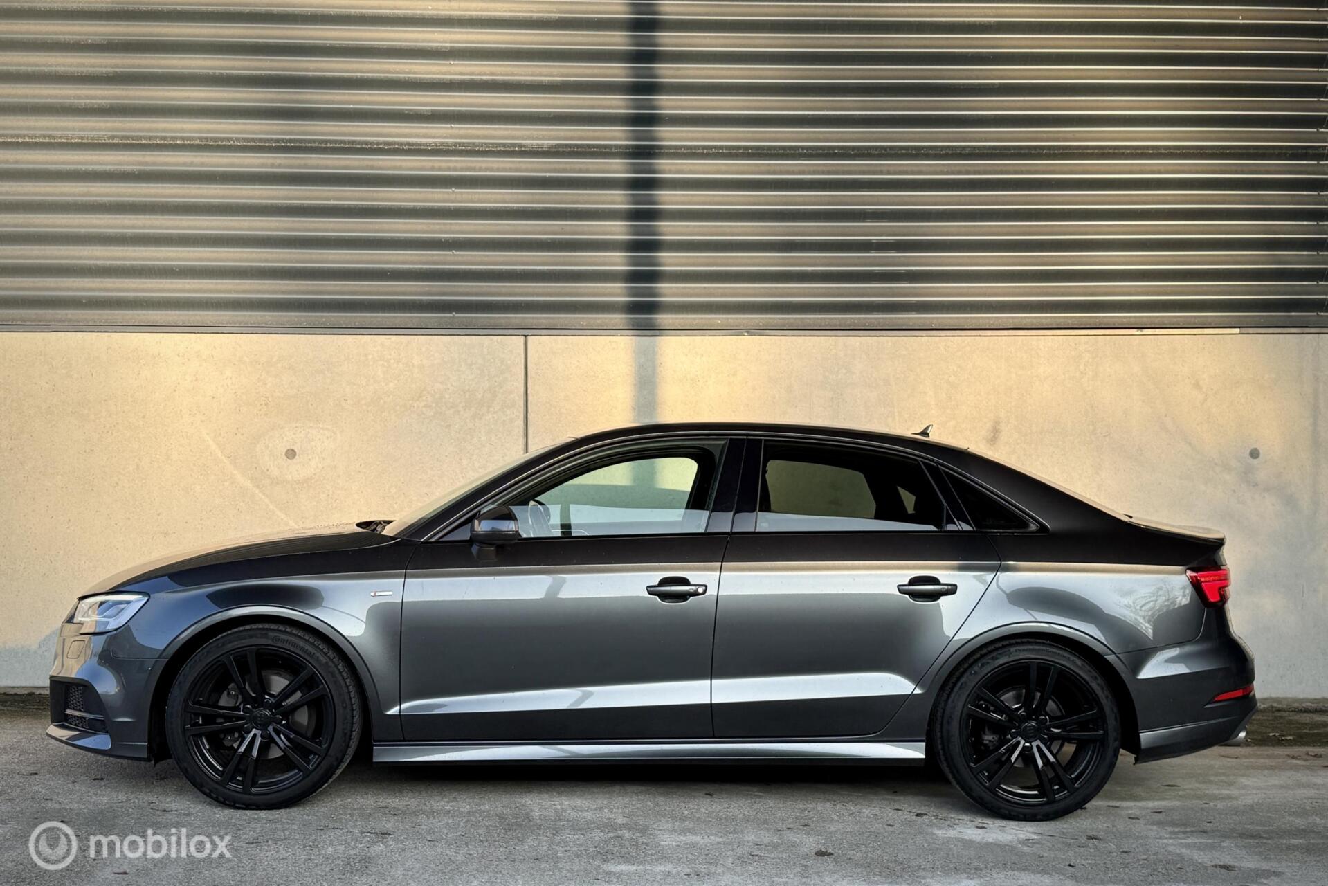 Foto van Audi A3 Limousine