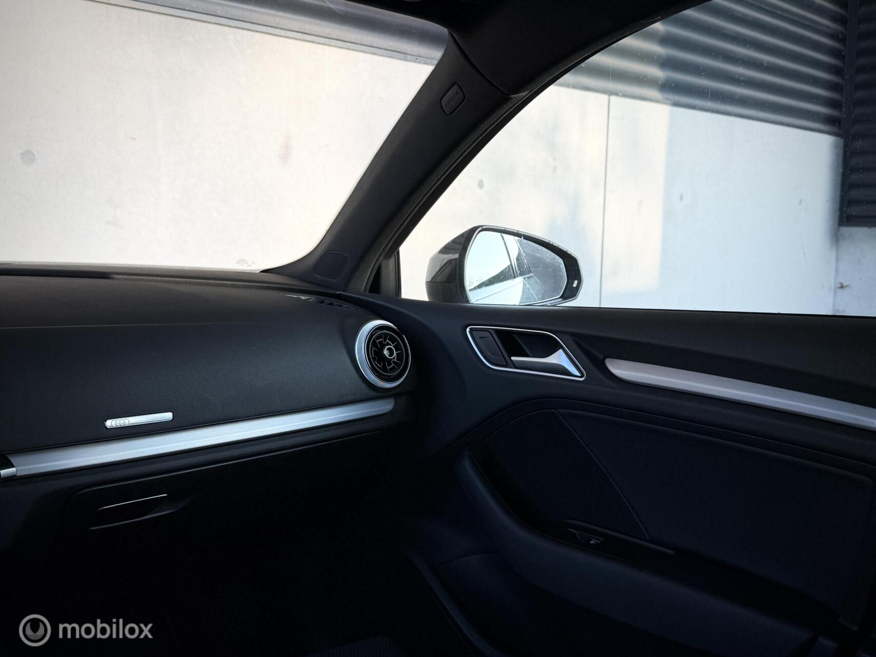 Foto van Audi A3 Limousine