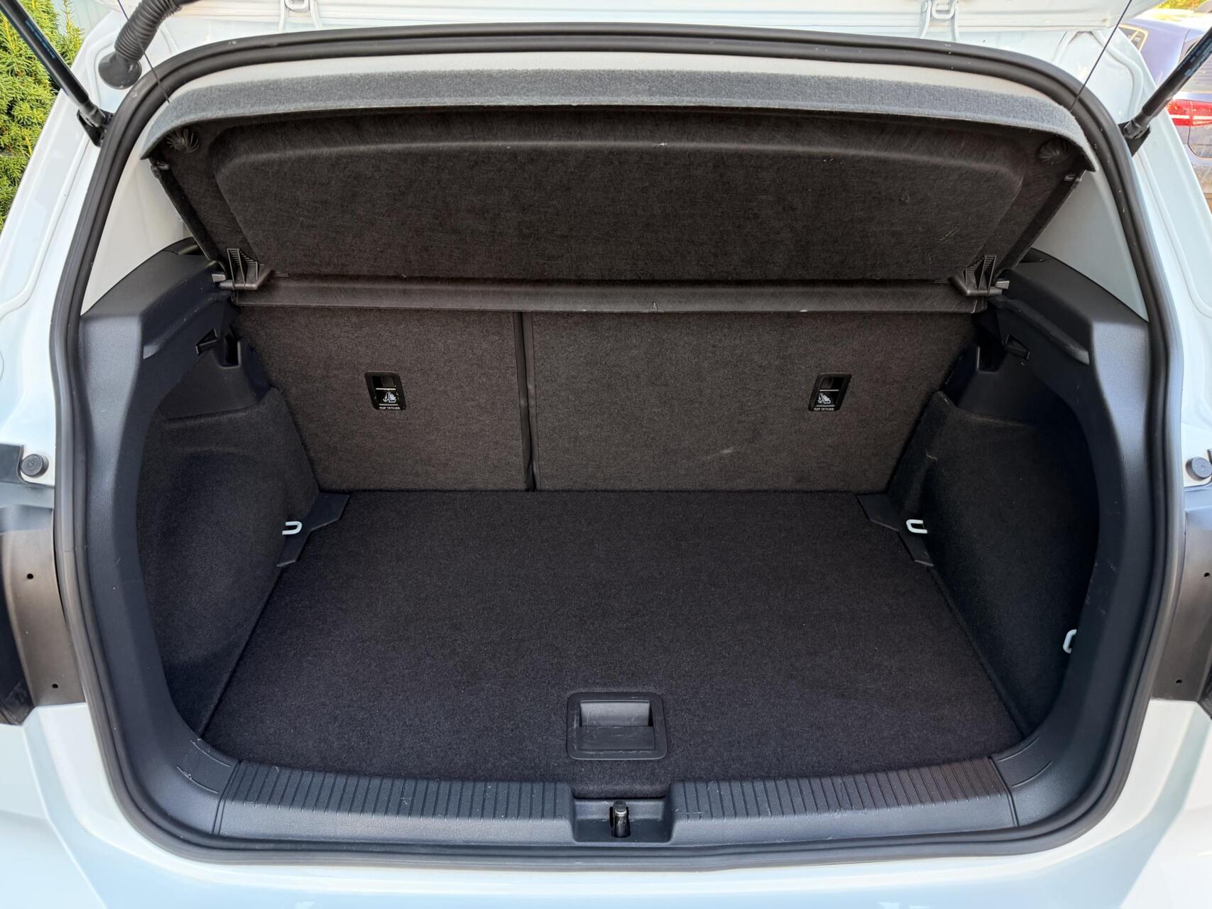Foto van Volkswagen T-cross