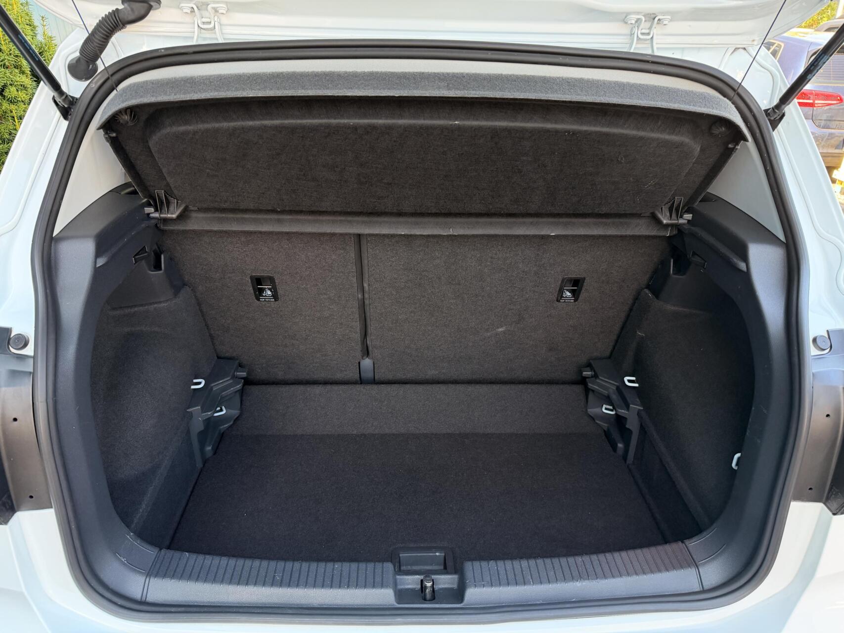 Foto van Volkswagen T-cross