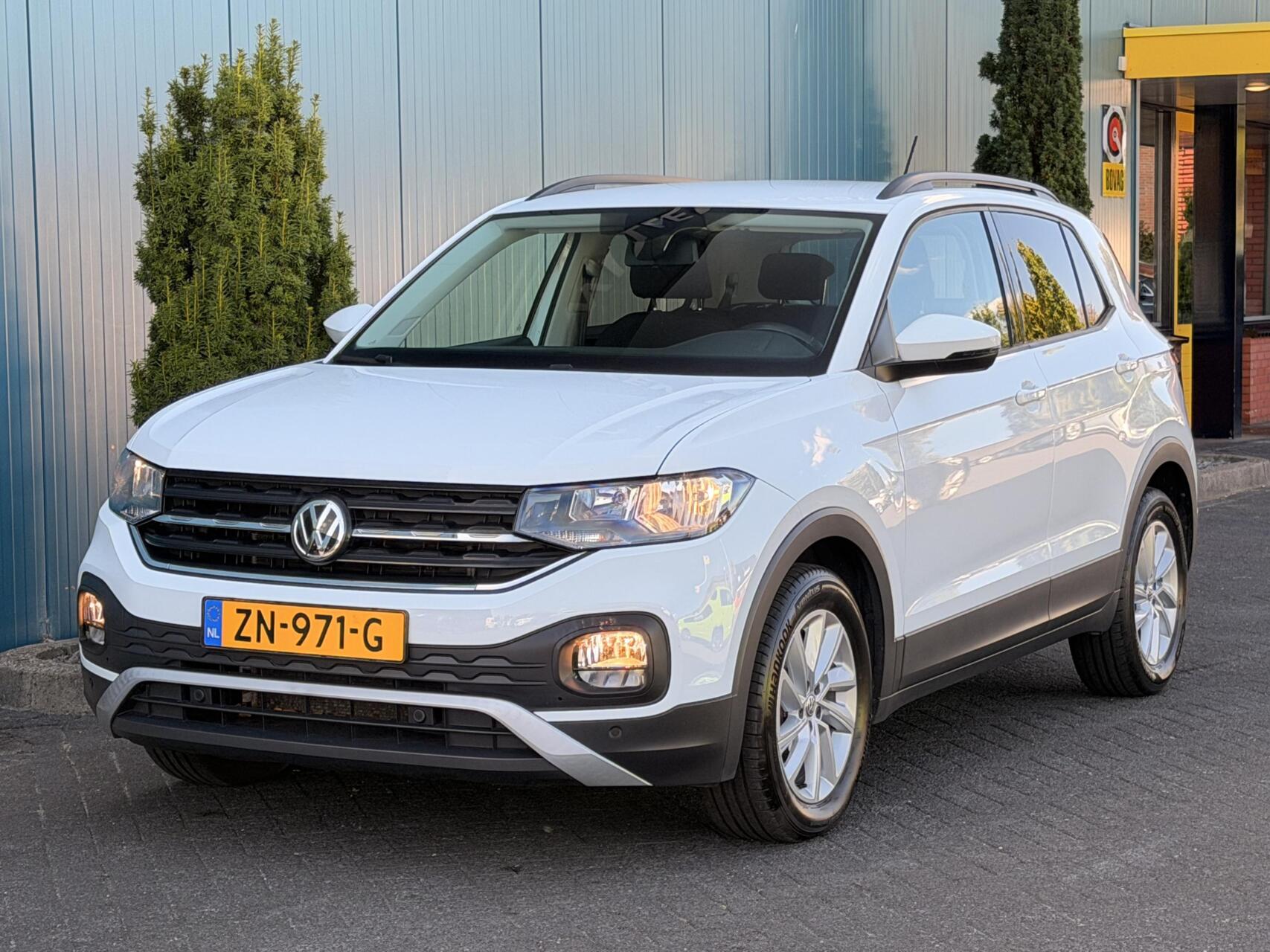 Foto van Volkswagen T-cross