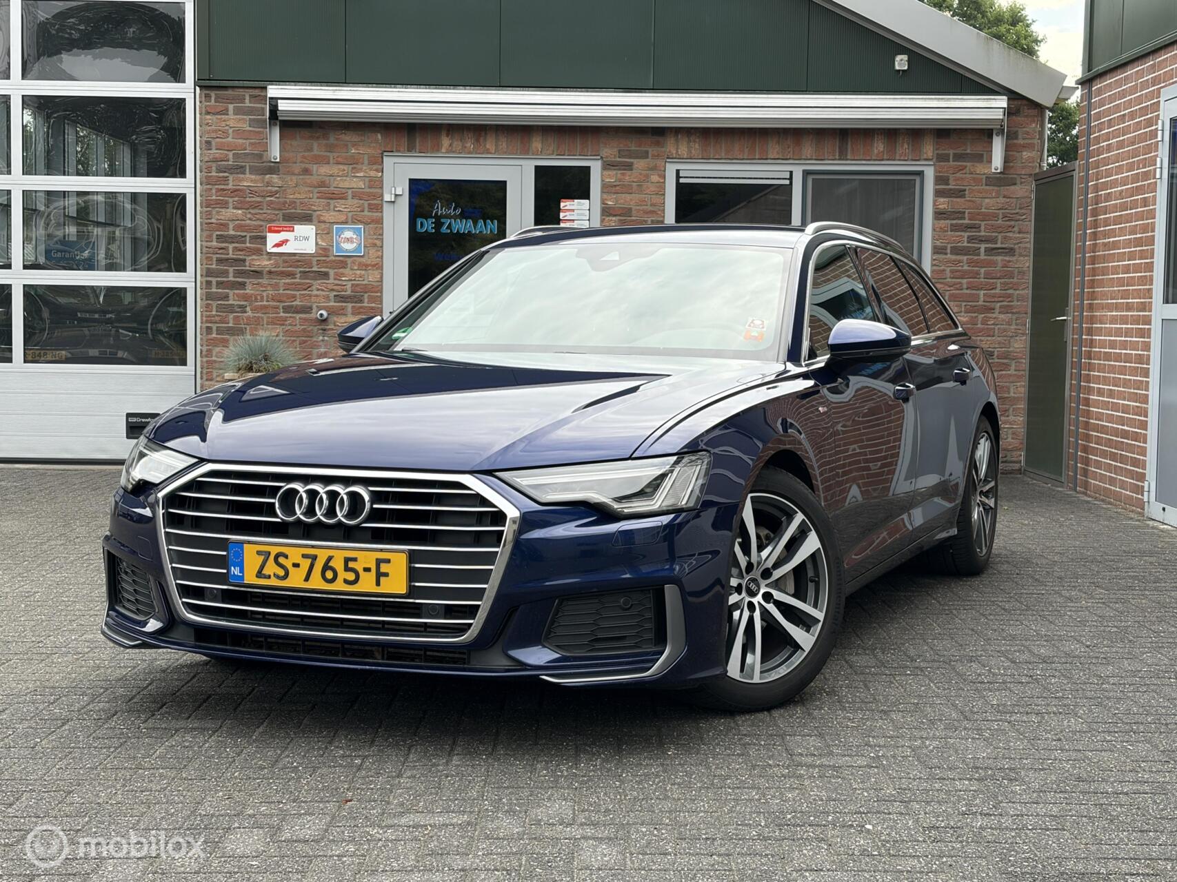 Audi A6 Avant 45 TFSI S edition|Dealeronderhouden|19 inch|Stoelverwarming|Carplay. 2019 - voorkant