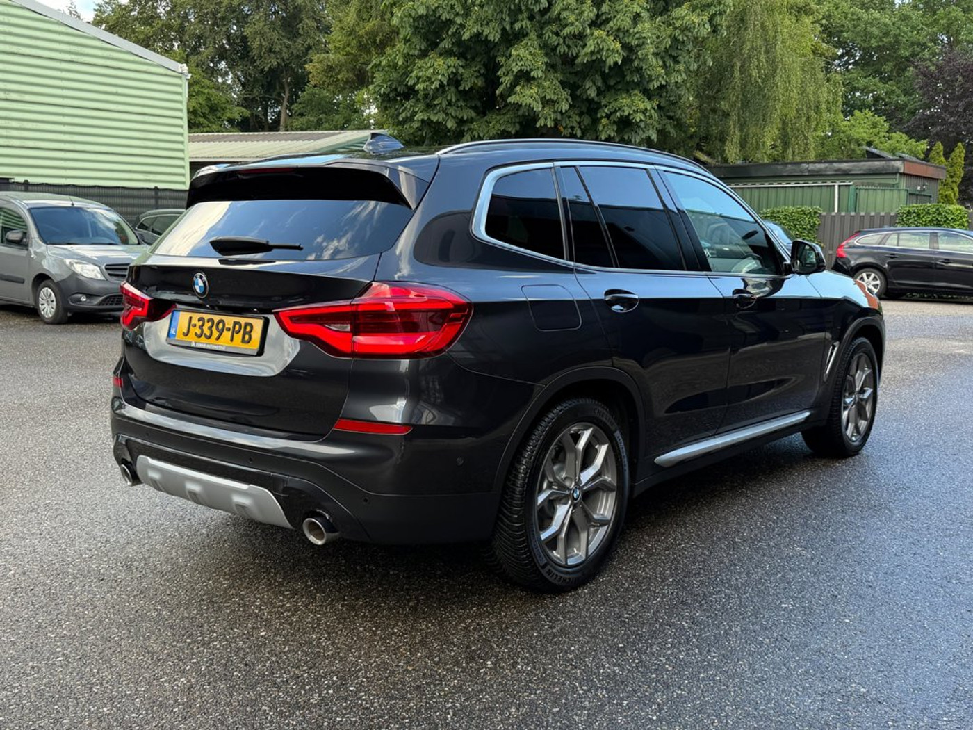 Foto van BMW X3 Xdrive30e