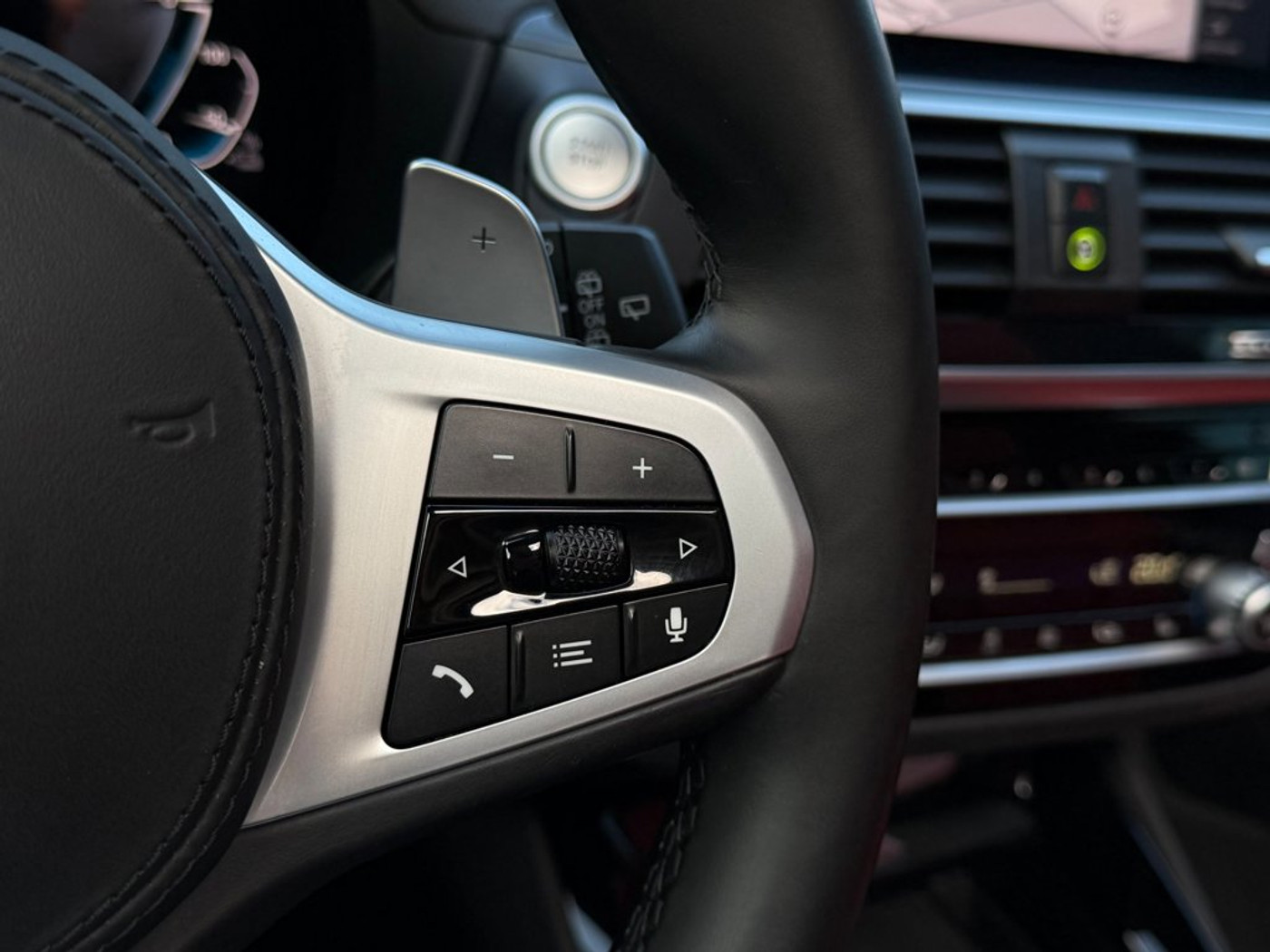 Foto van BMW X3 Xdrive30e