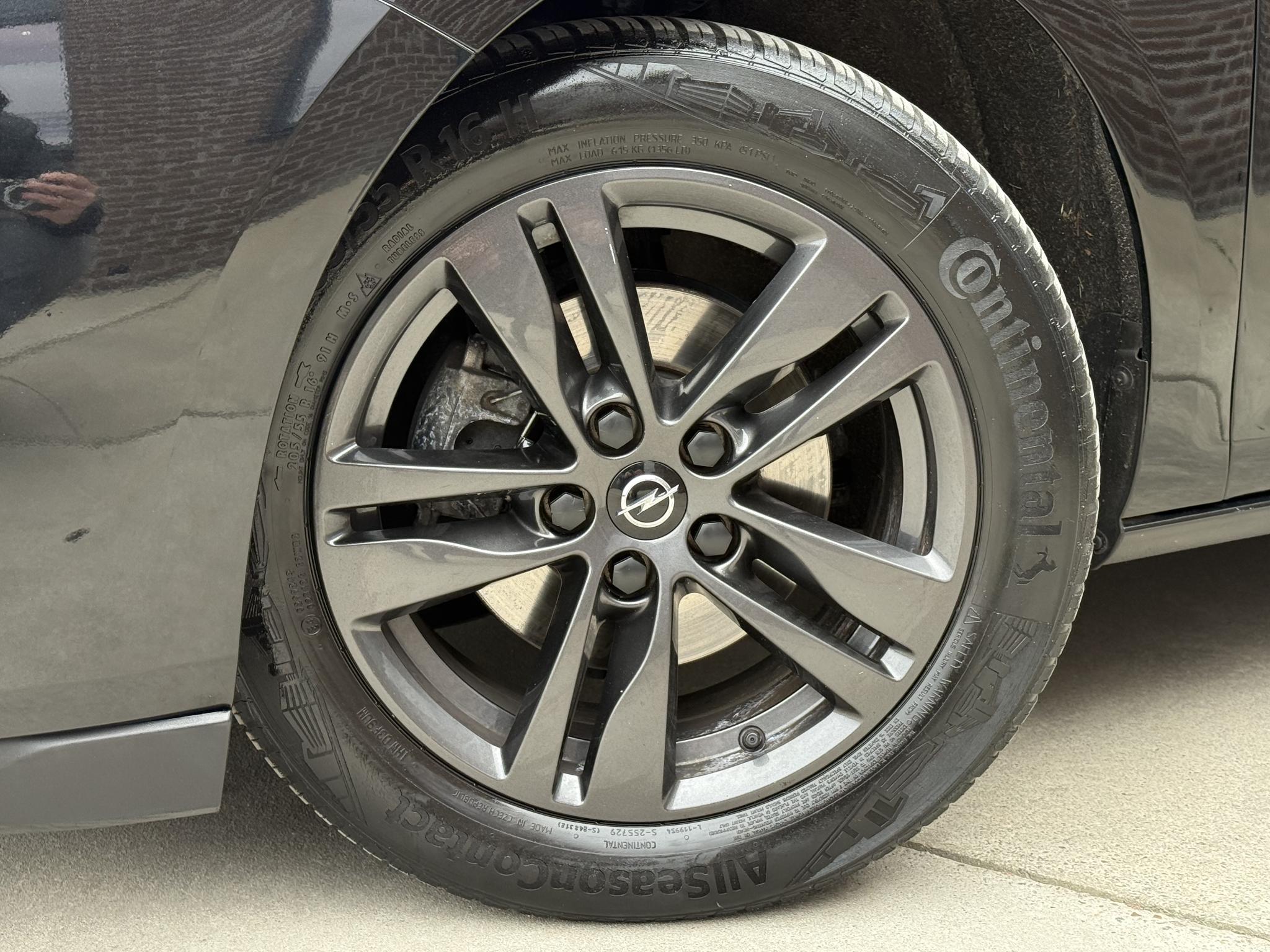 Foto van Opel Astra