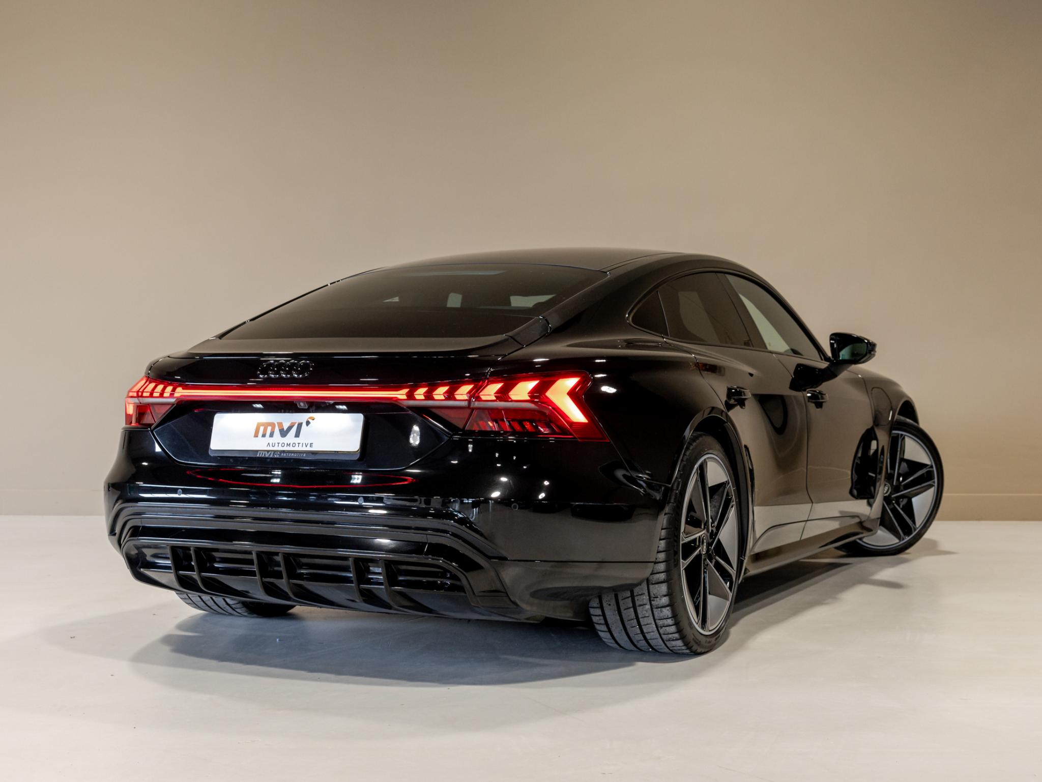 Foto van Audi E-tron GT