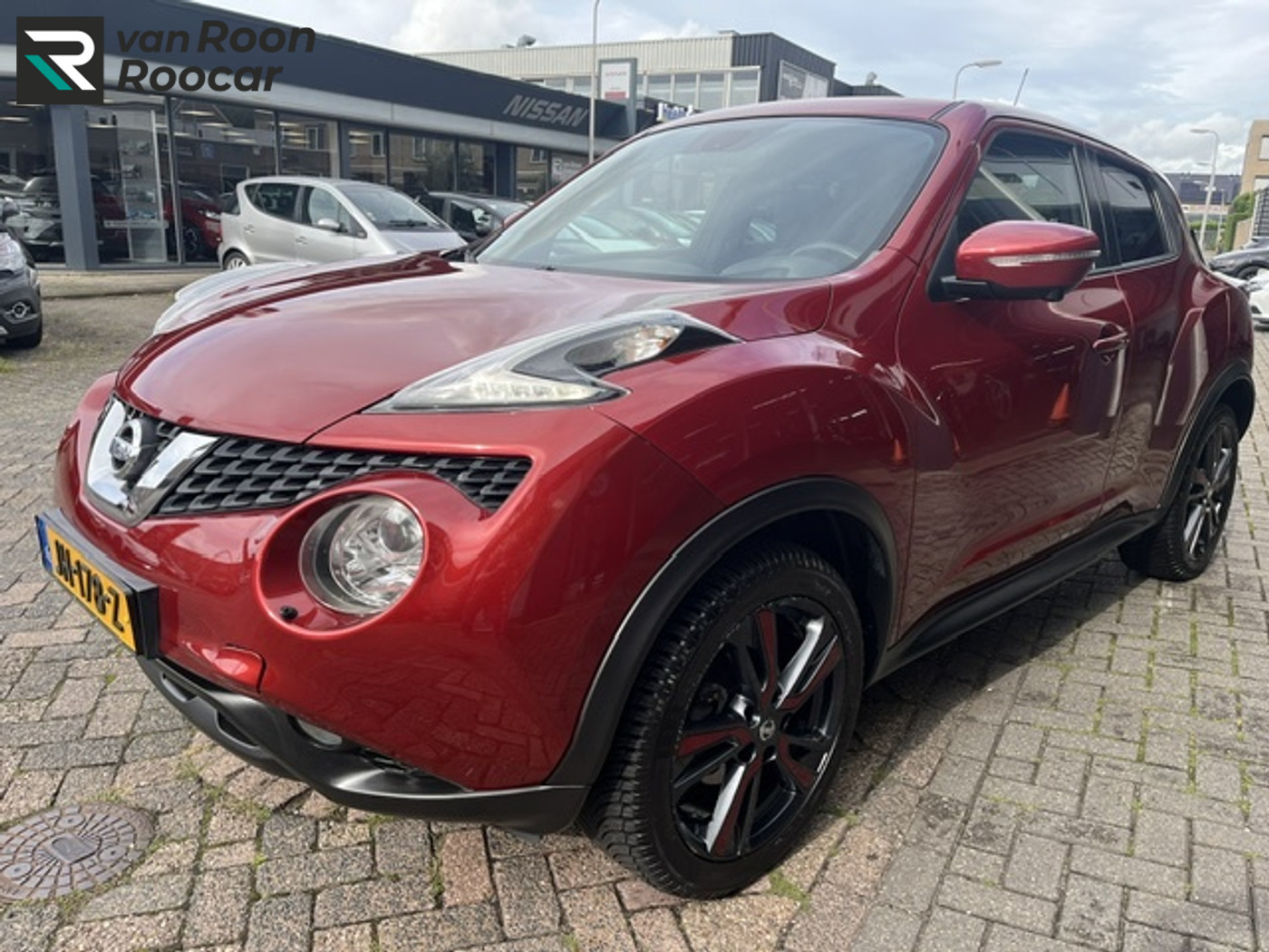 Nissan Nissan Juke 1.2 DIG-T S/S Tekna 2016 - voorkant