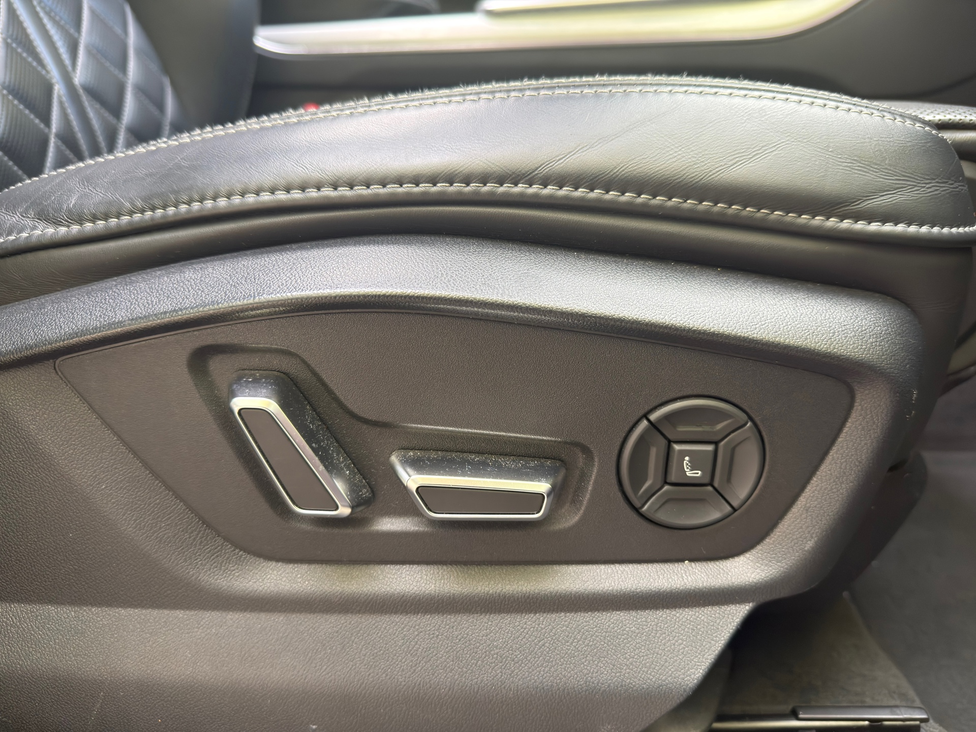 Foto van Audi Q8