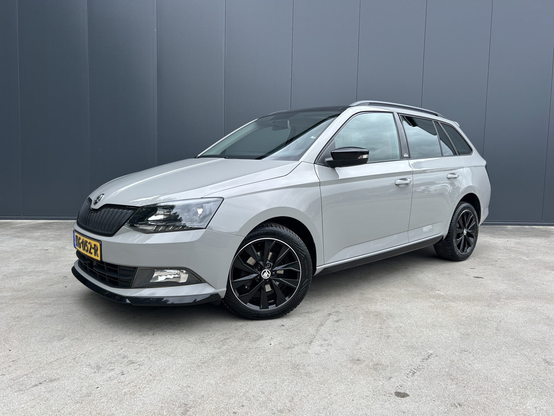 Skoda Fabia 1.2 TSI MONTE CARLO CRUISE AIRCO LMV 2016 - voorkant