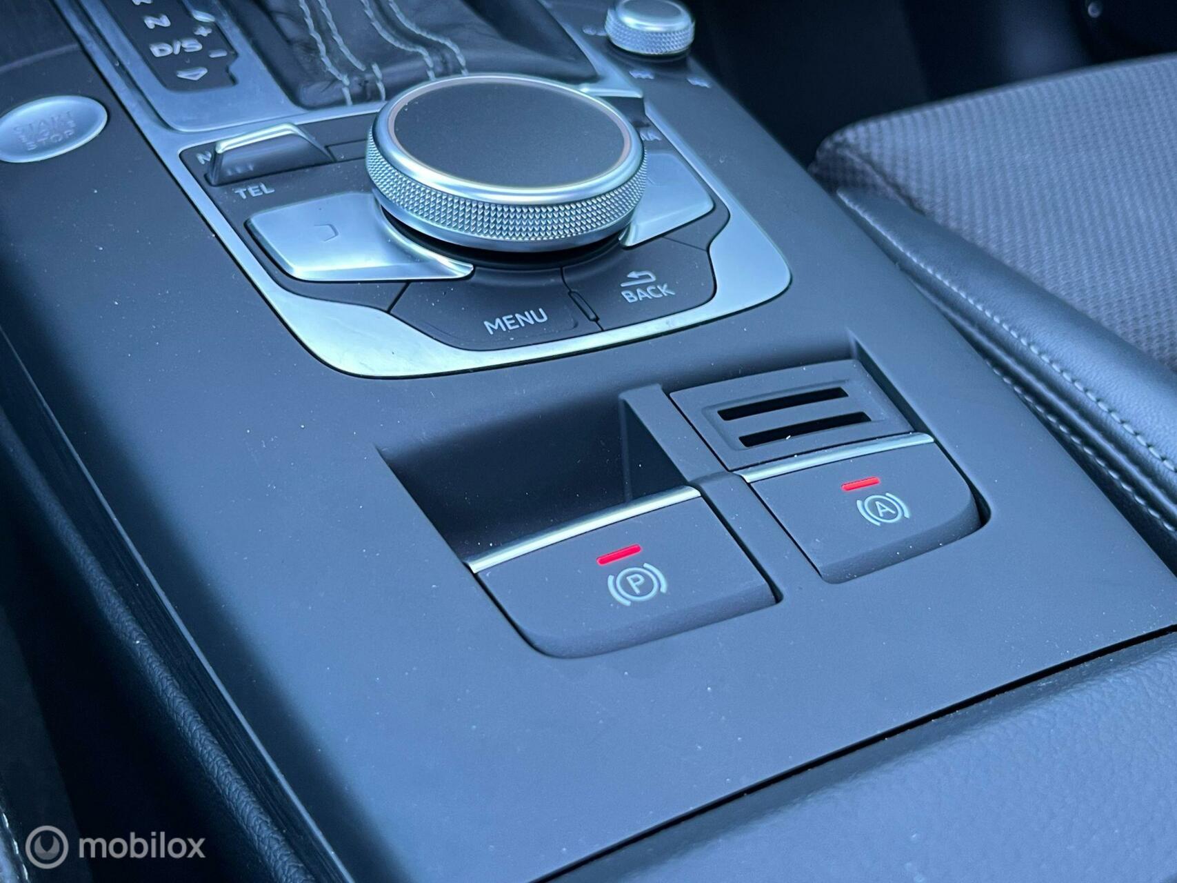 Foto van Audi A3 Limousine