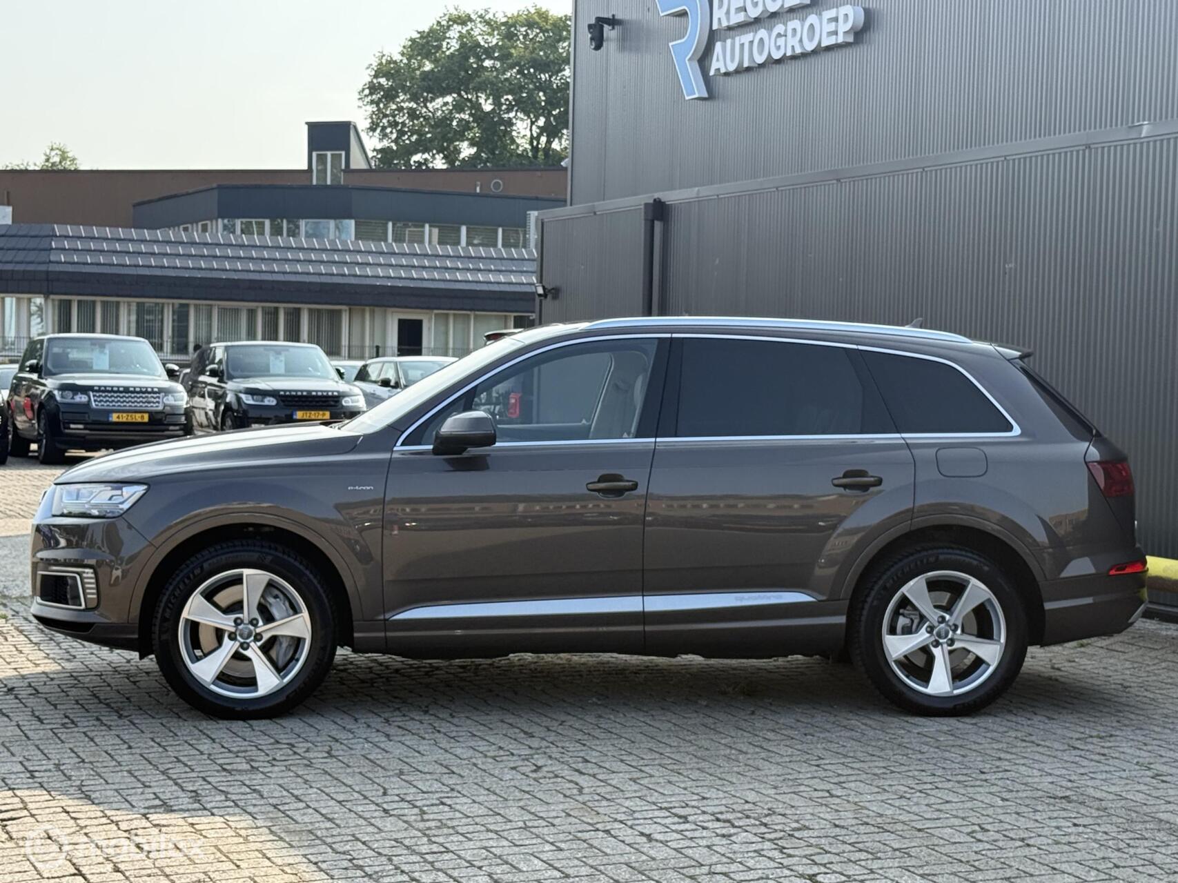 Foto van Audi Q7 E-tron