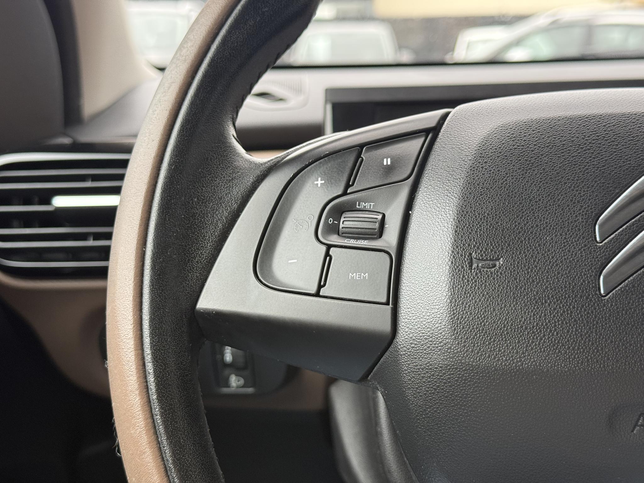Foto van Citroen C4 Cactus