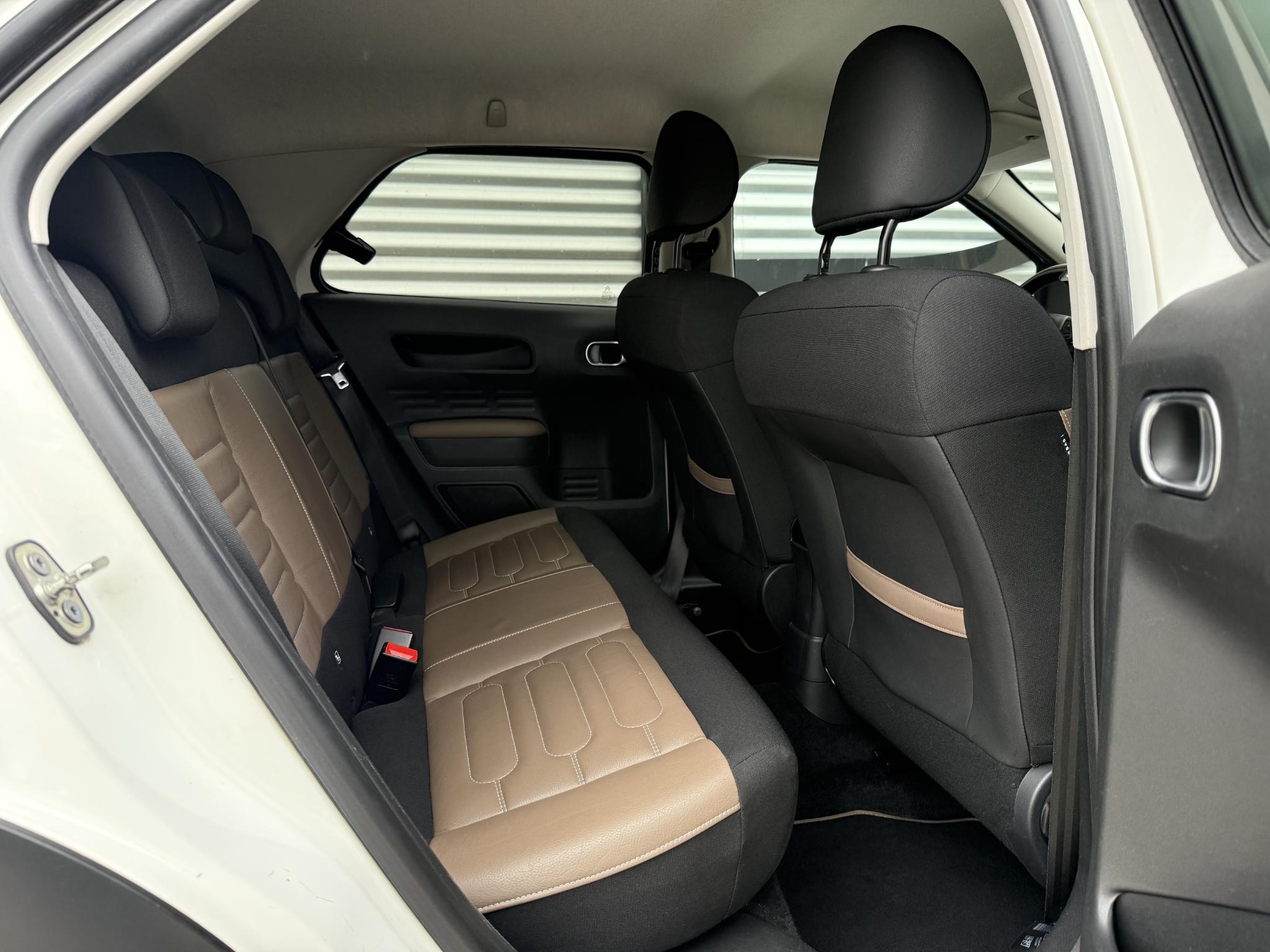 Foto van Citroen C4 Cactus
